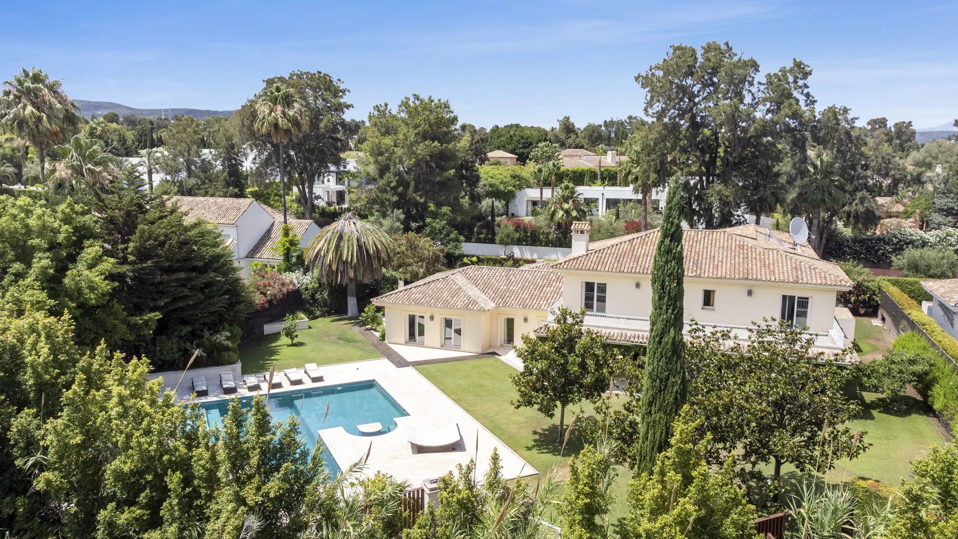 7 bedrooms Kings & Queens villa for sale