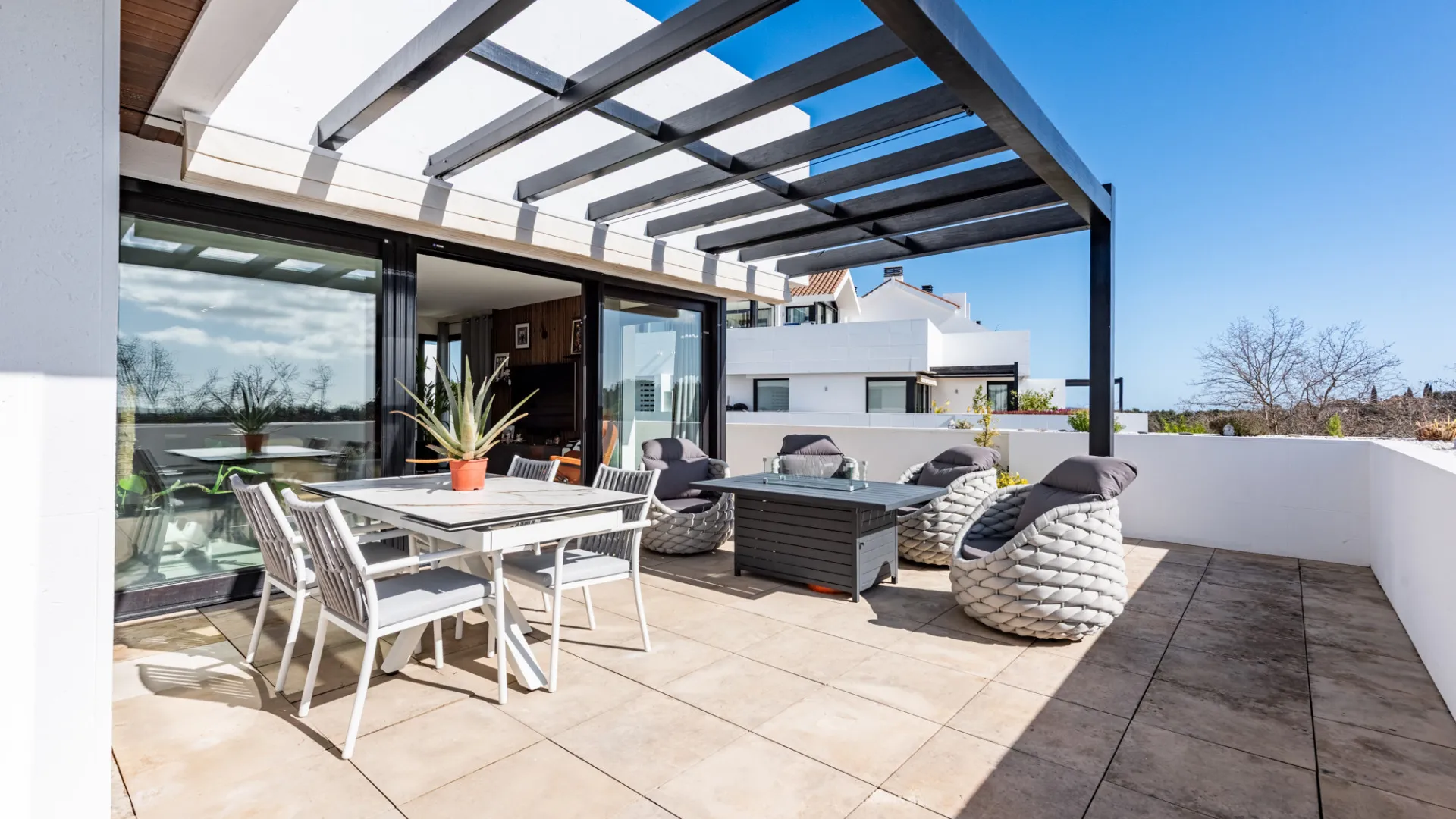 For sale duplex penthouse in Hacienda de Valderrama