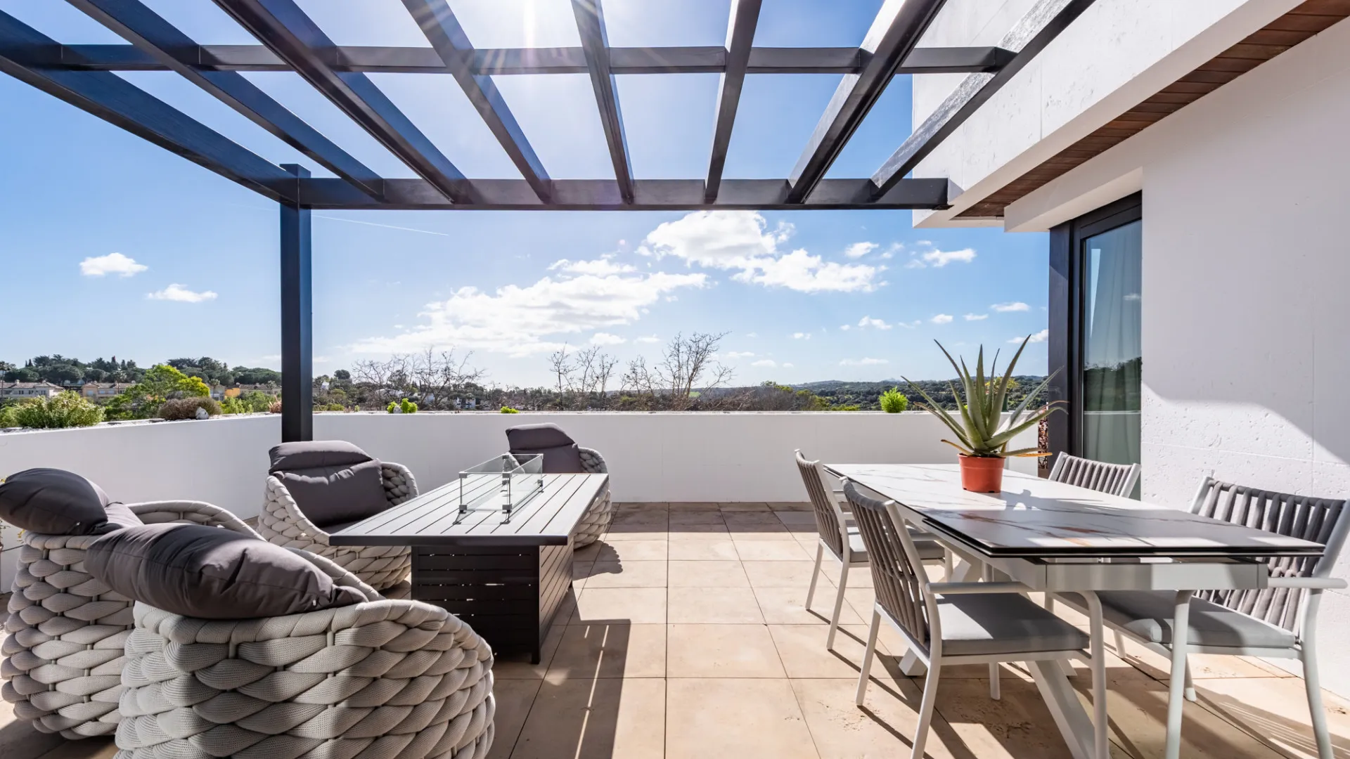 For sale duplex penthouse in Hacienda de Valderrama