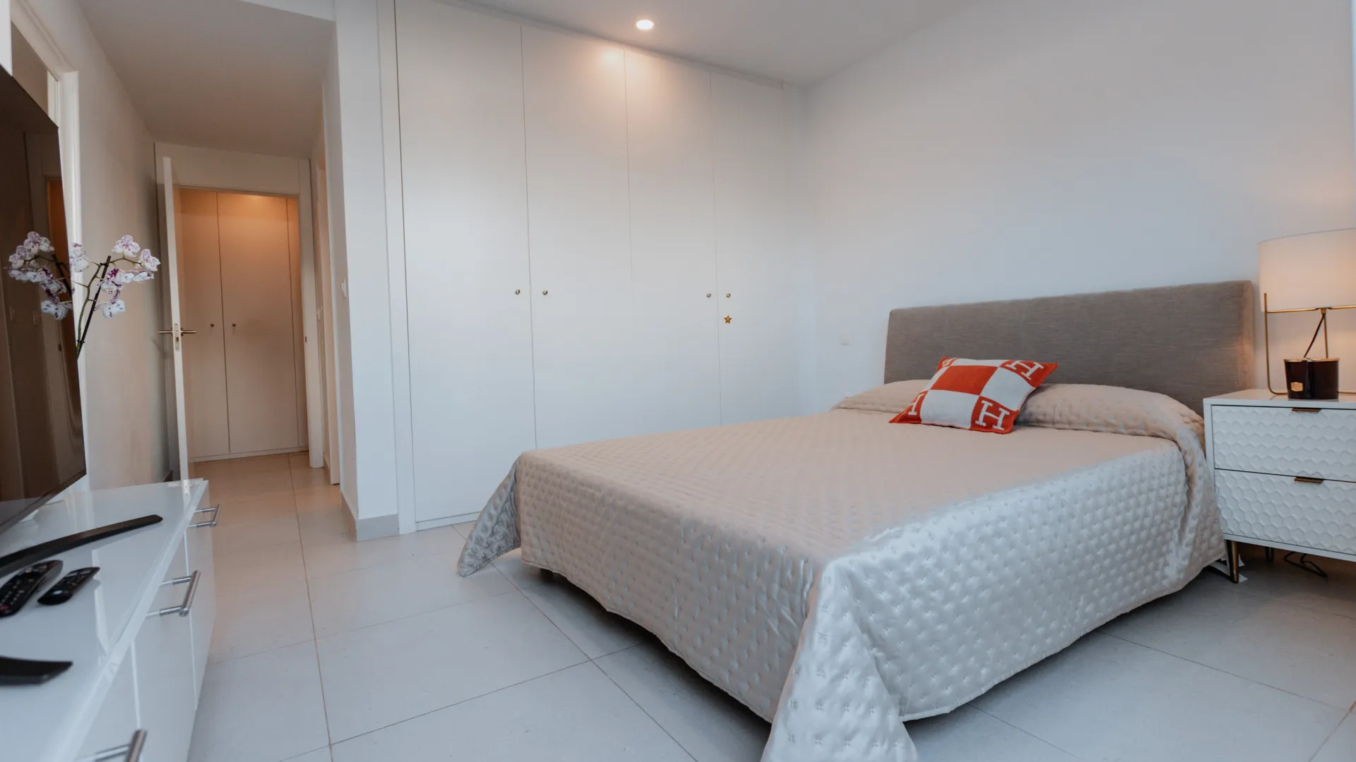 3 bedrooms ground floor apartment for sale in Senda Chica