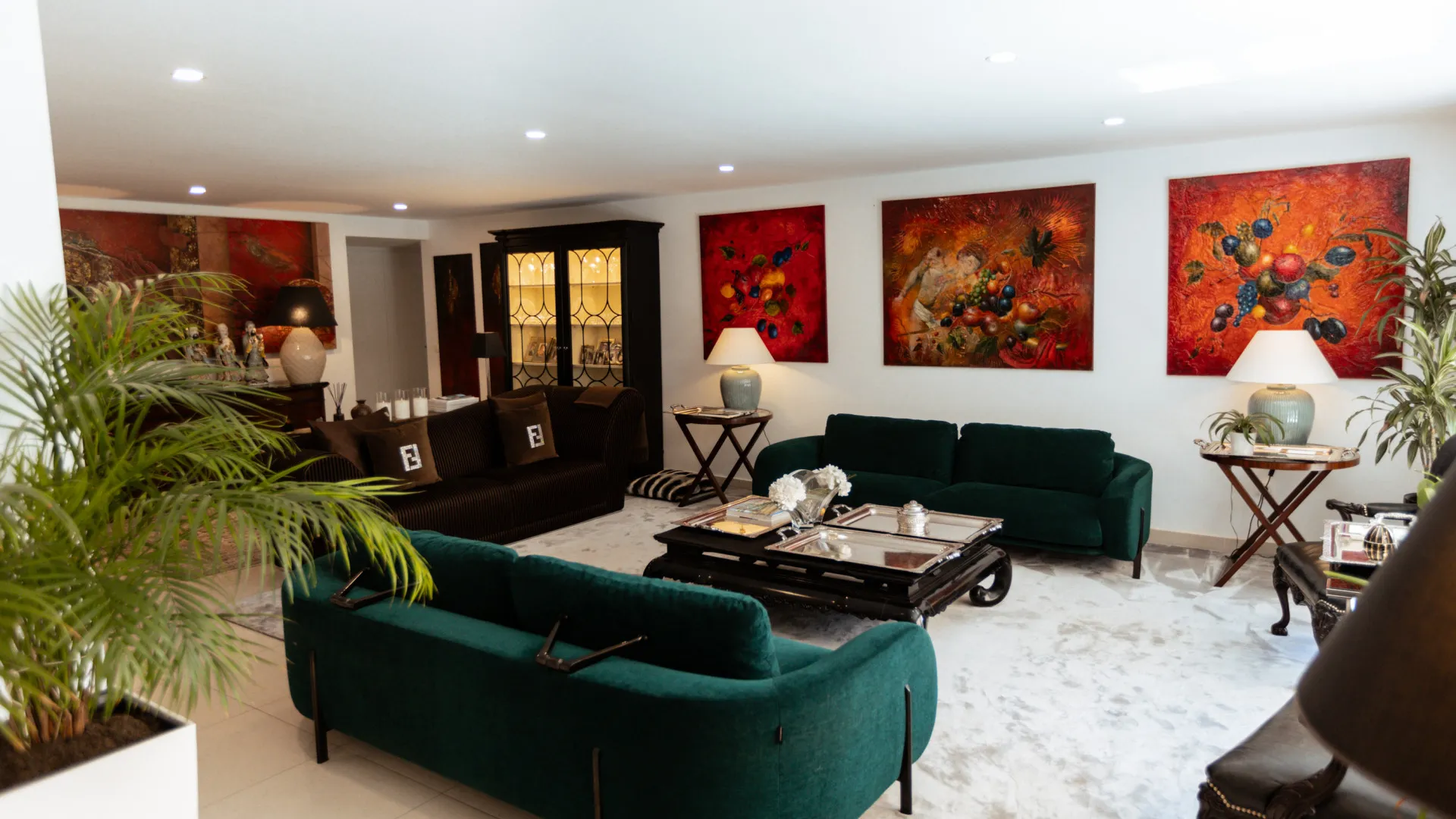 3 bedrooms ground floor apartment for sale in Senda Chica