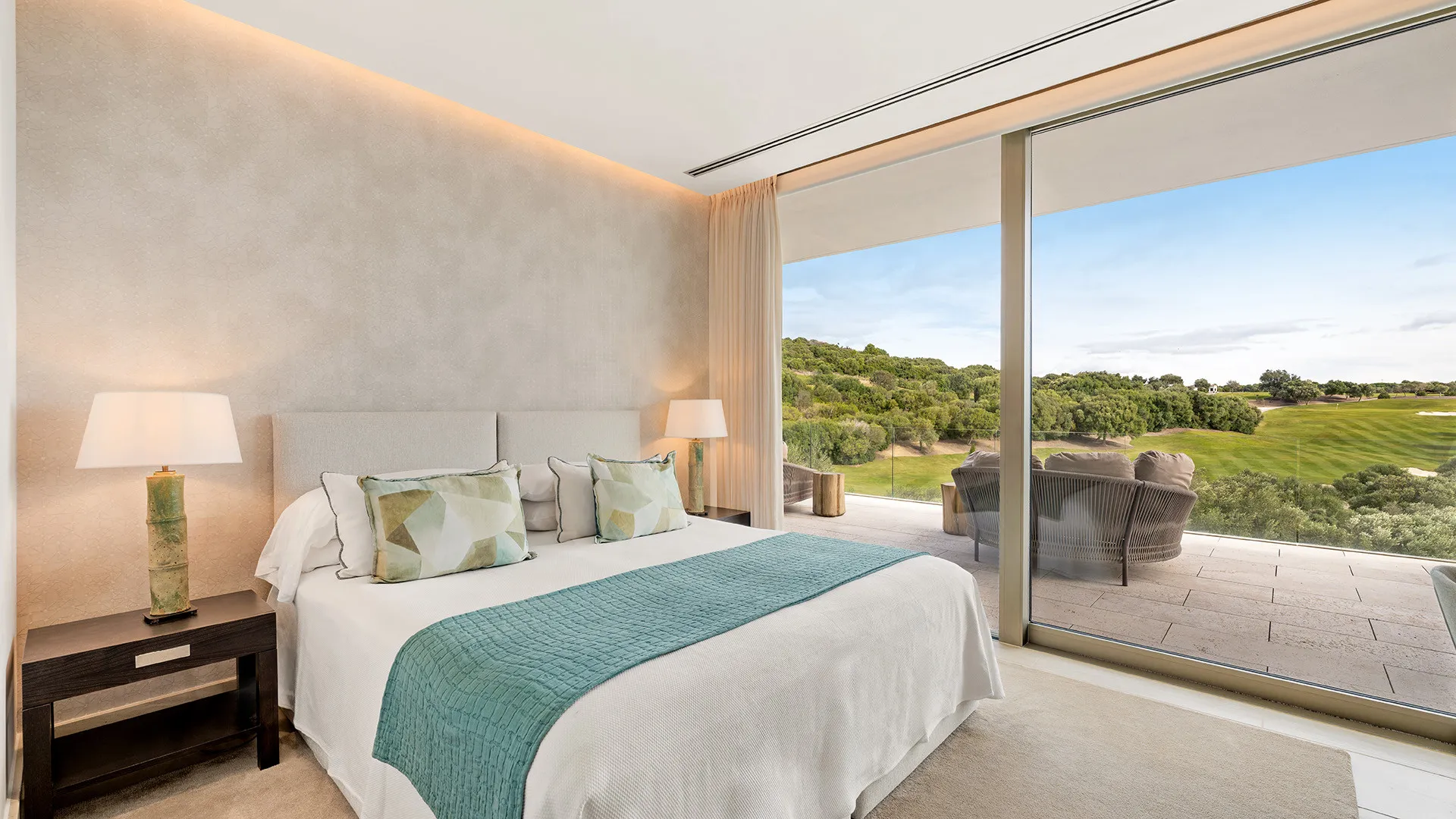 Villa with 5 bedrooms for sale in Zona L