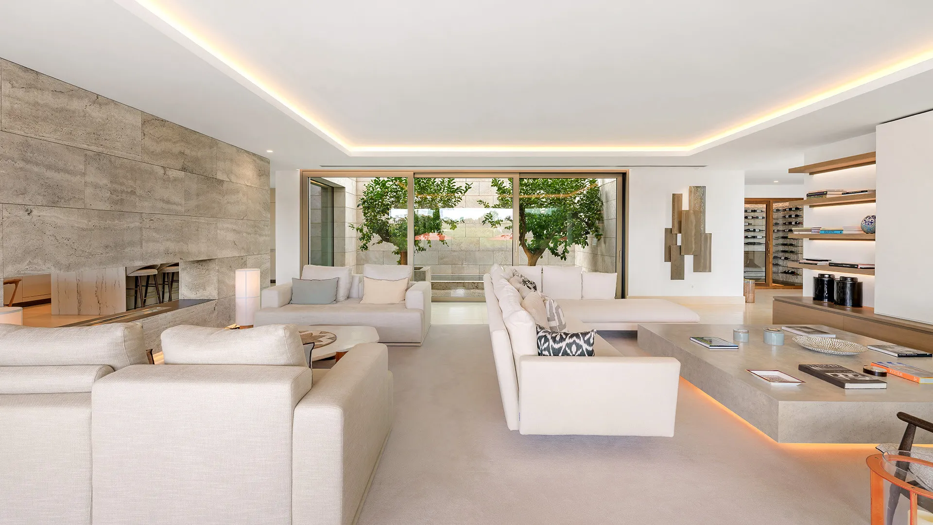 Villa with 5 bedrooms for sale in Zona L