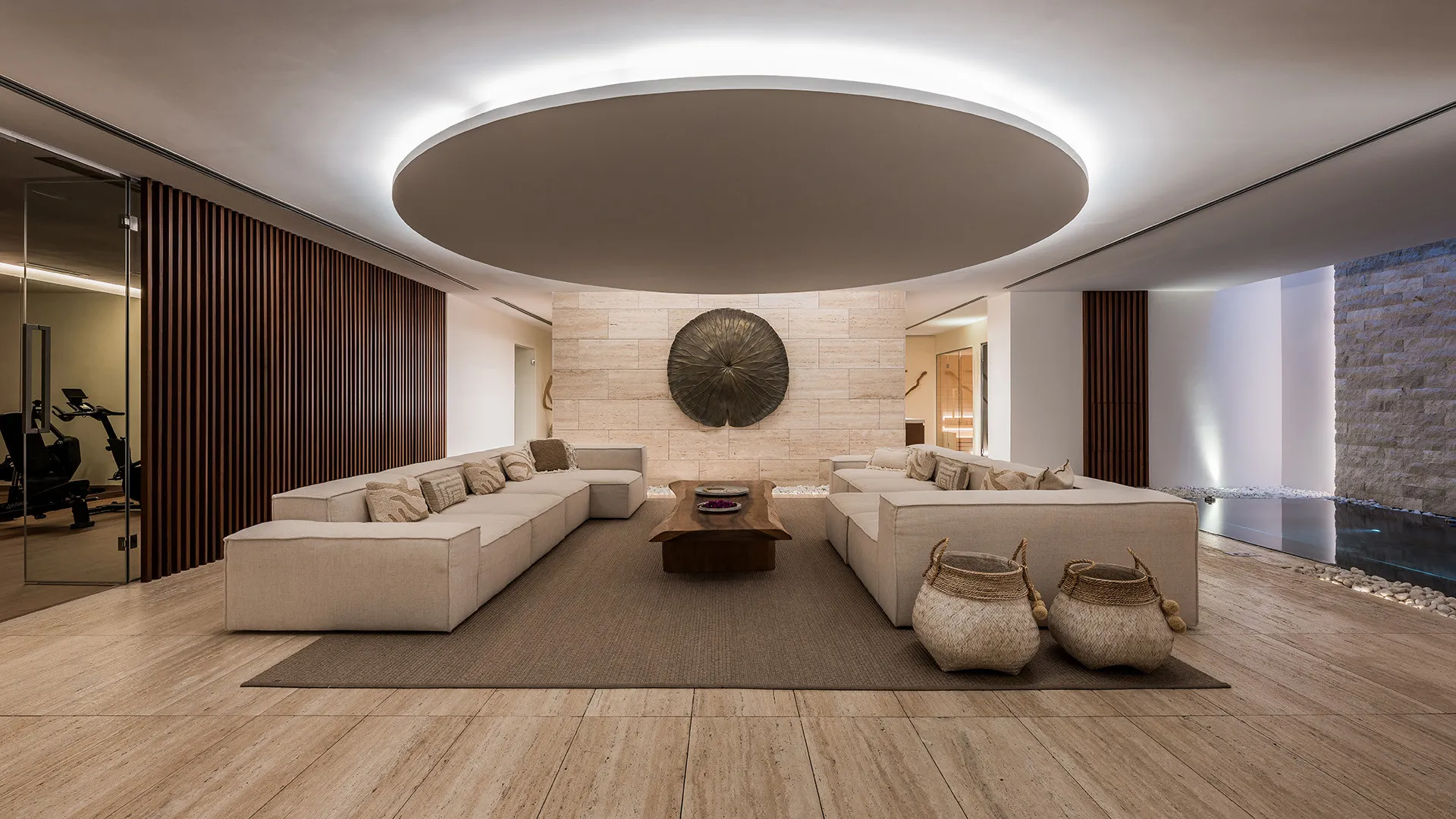 Villa with 5 bedrooms for sale in Zona L