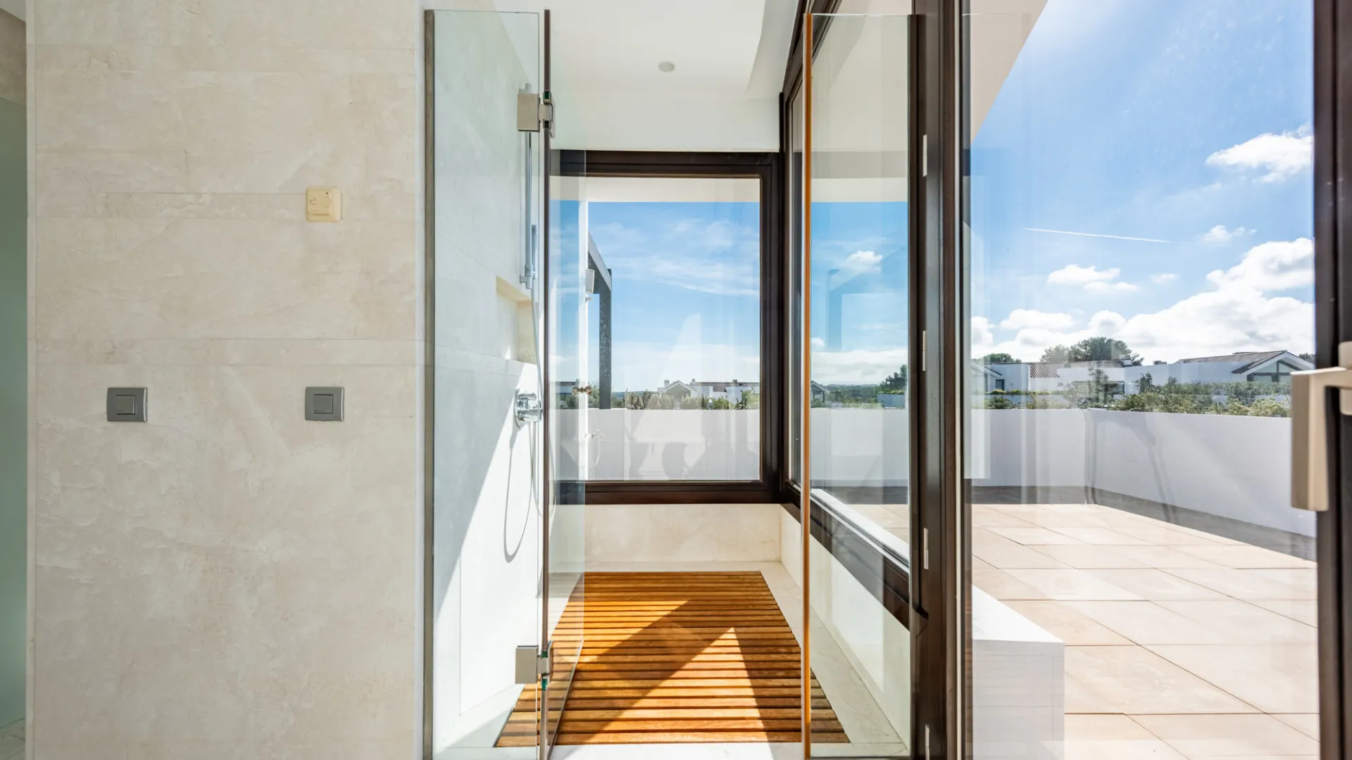 Atico duplex en venta de 4 dormitorios en Hacienda de Valderrama