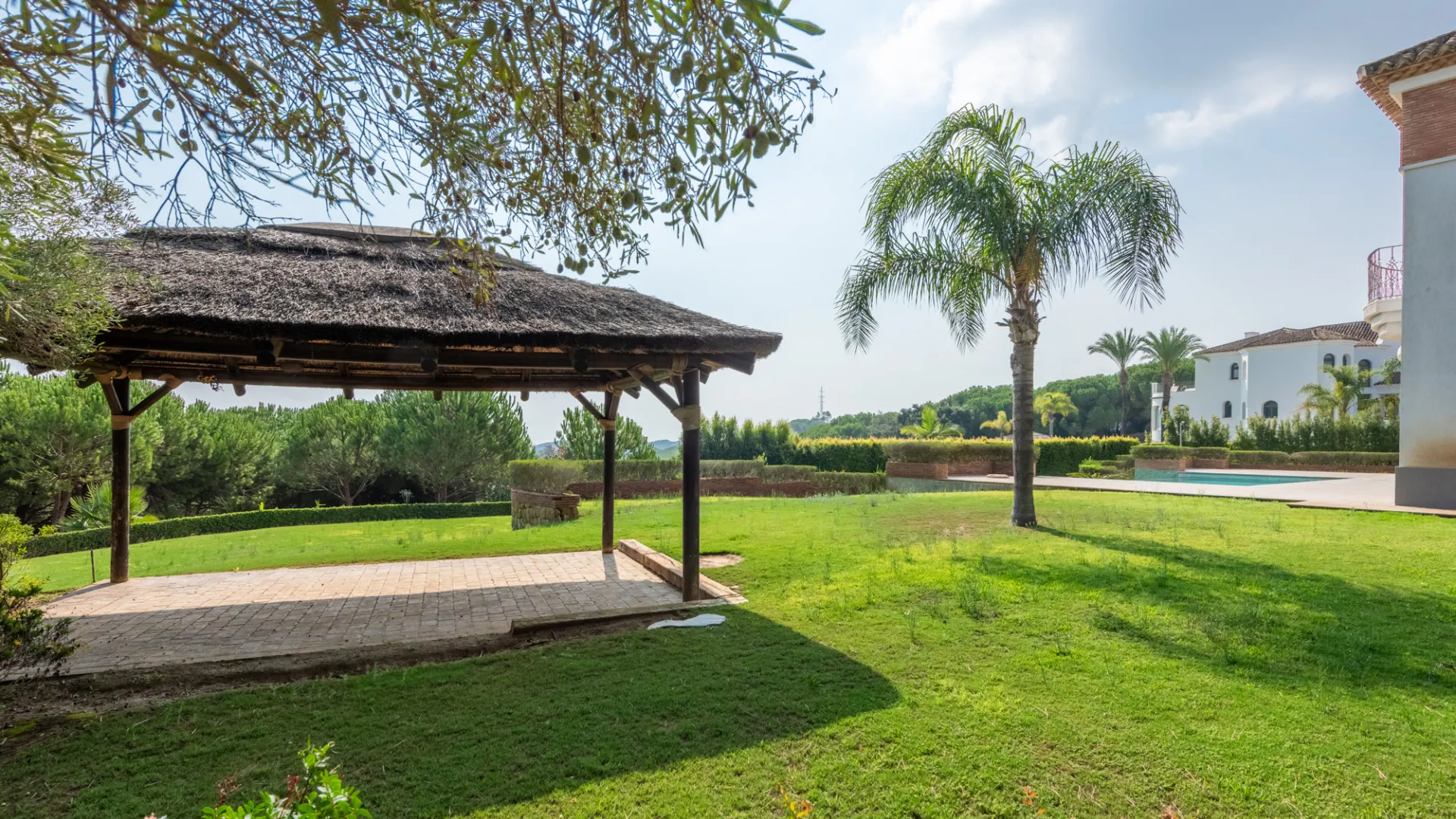 Villa con 7 dormitorios en venta en Zona G