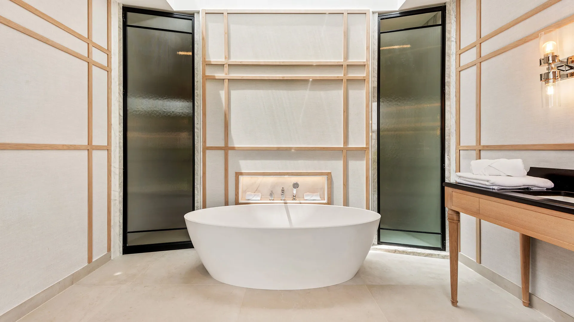 Zona F, villa en venta de 8 dormitorios