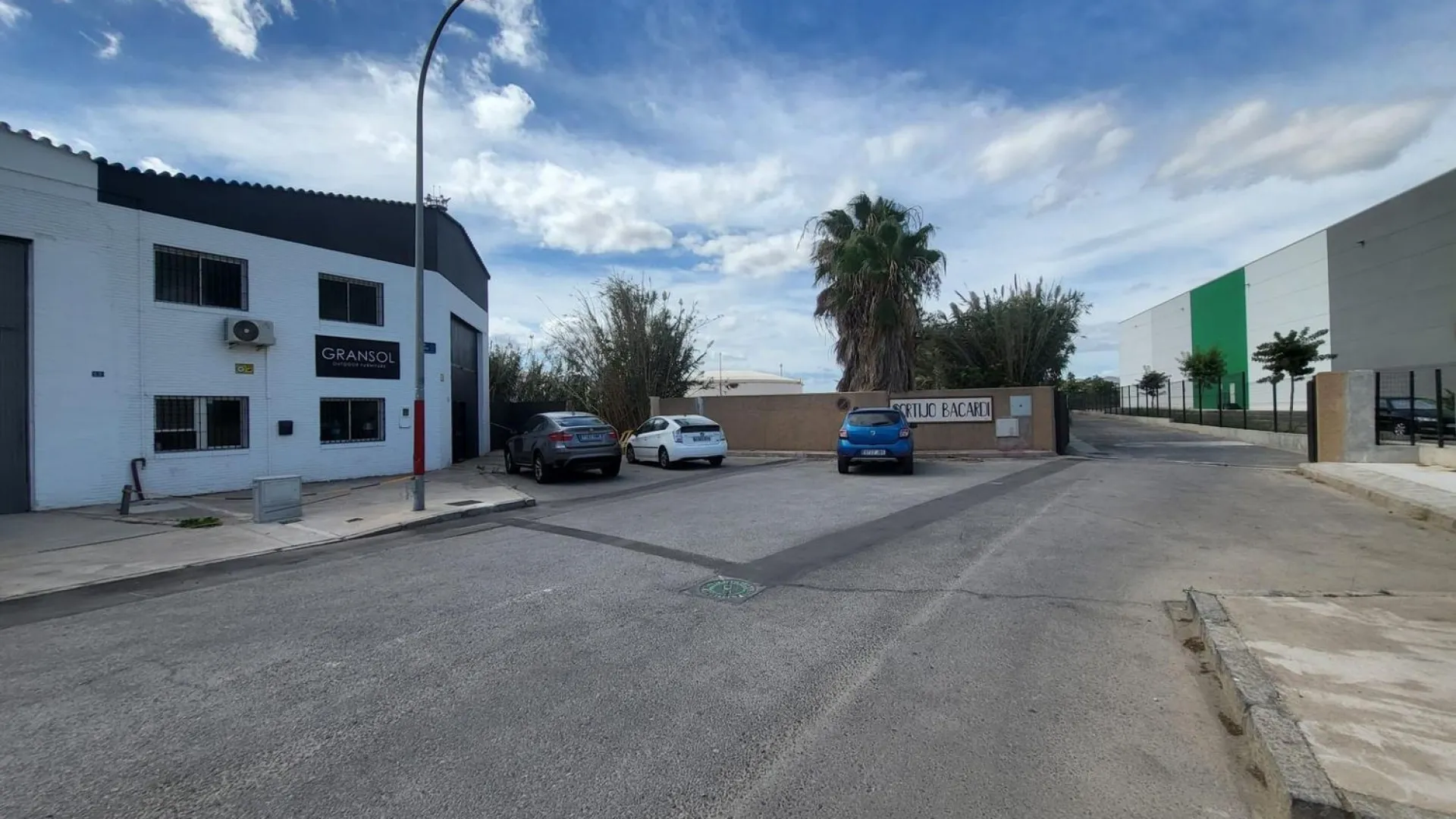 Polígonos - Recinto Ferial Cortijo de Torres commercial premises for sale