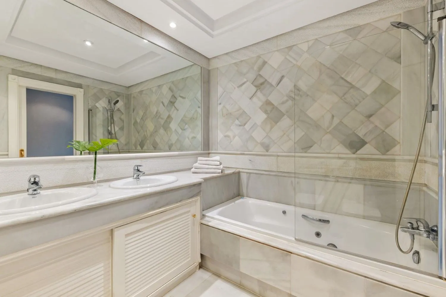 Piso en venta en La Carolina de 2 dormitorios