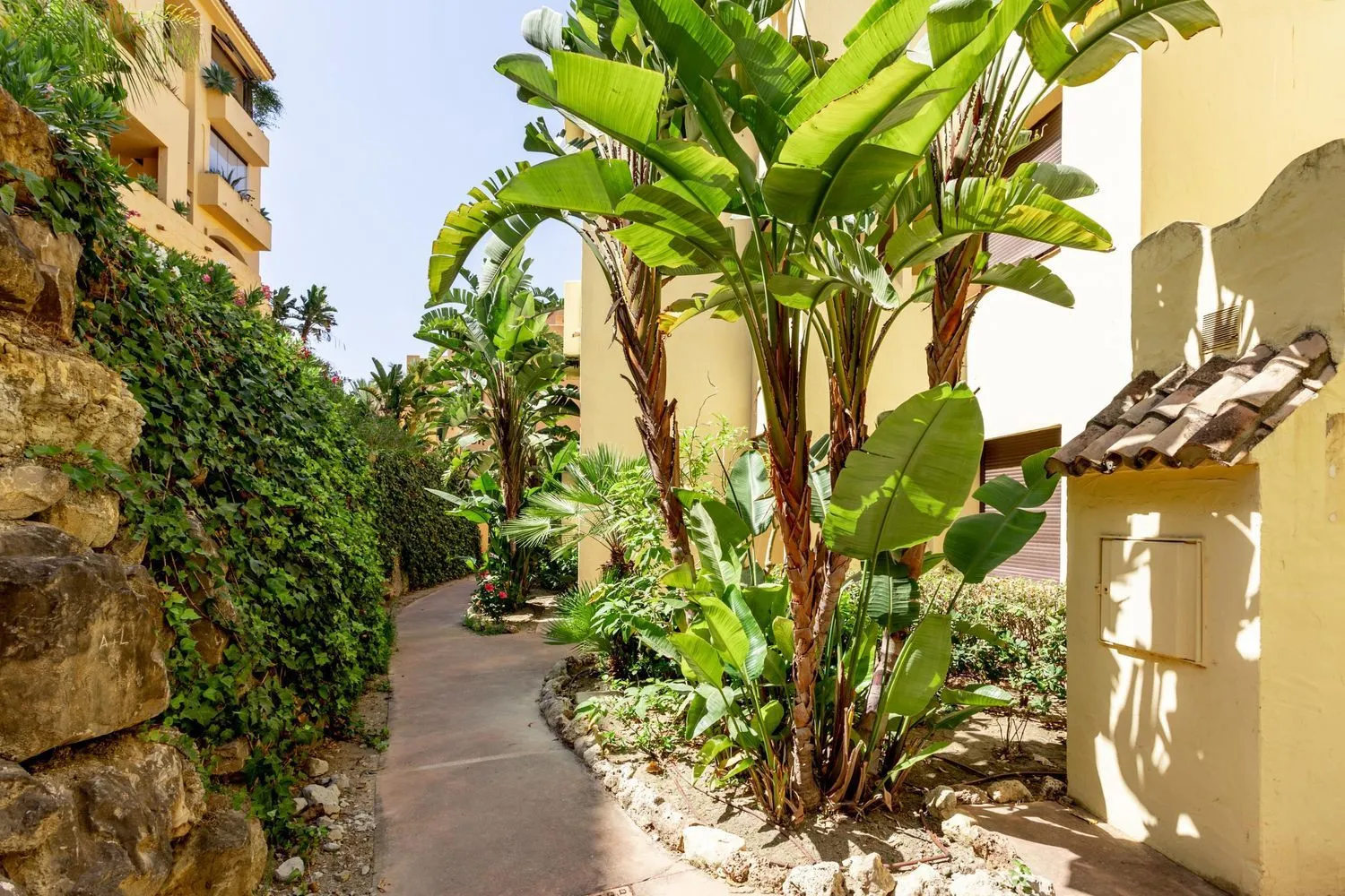 2 bedrooms flat for sale in La Duquesa