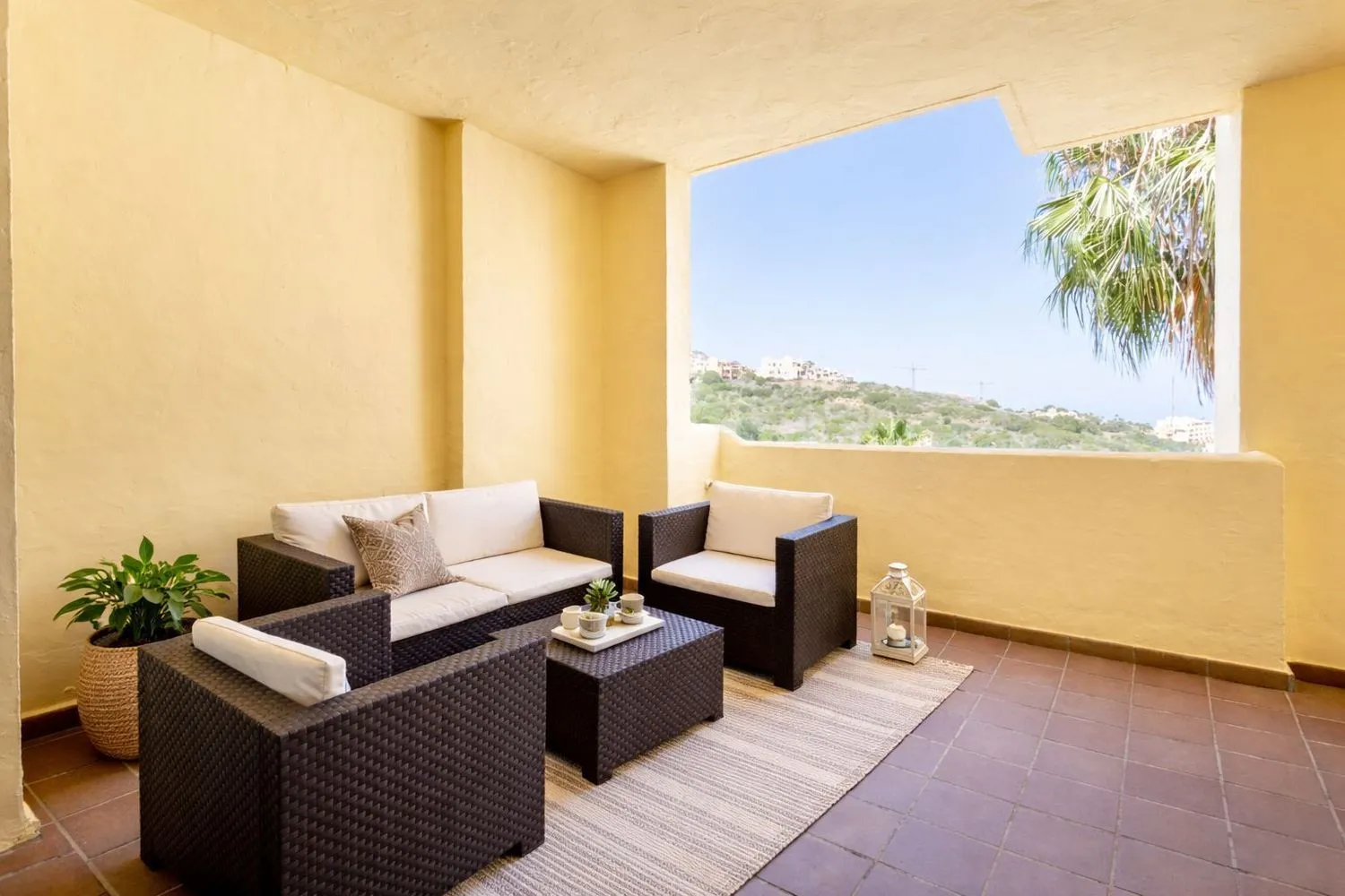 2 bedrooms flat for sale in La Duquesa