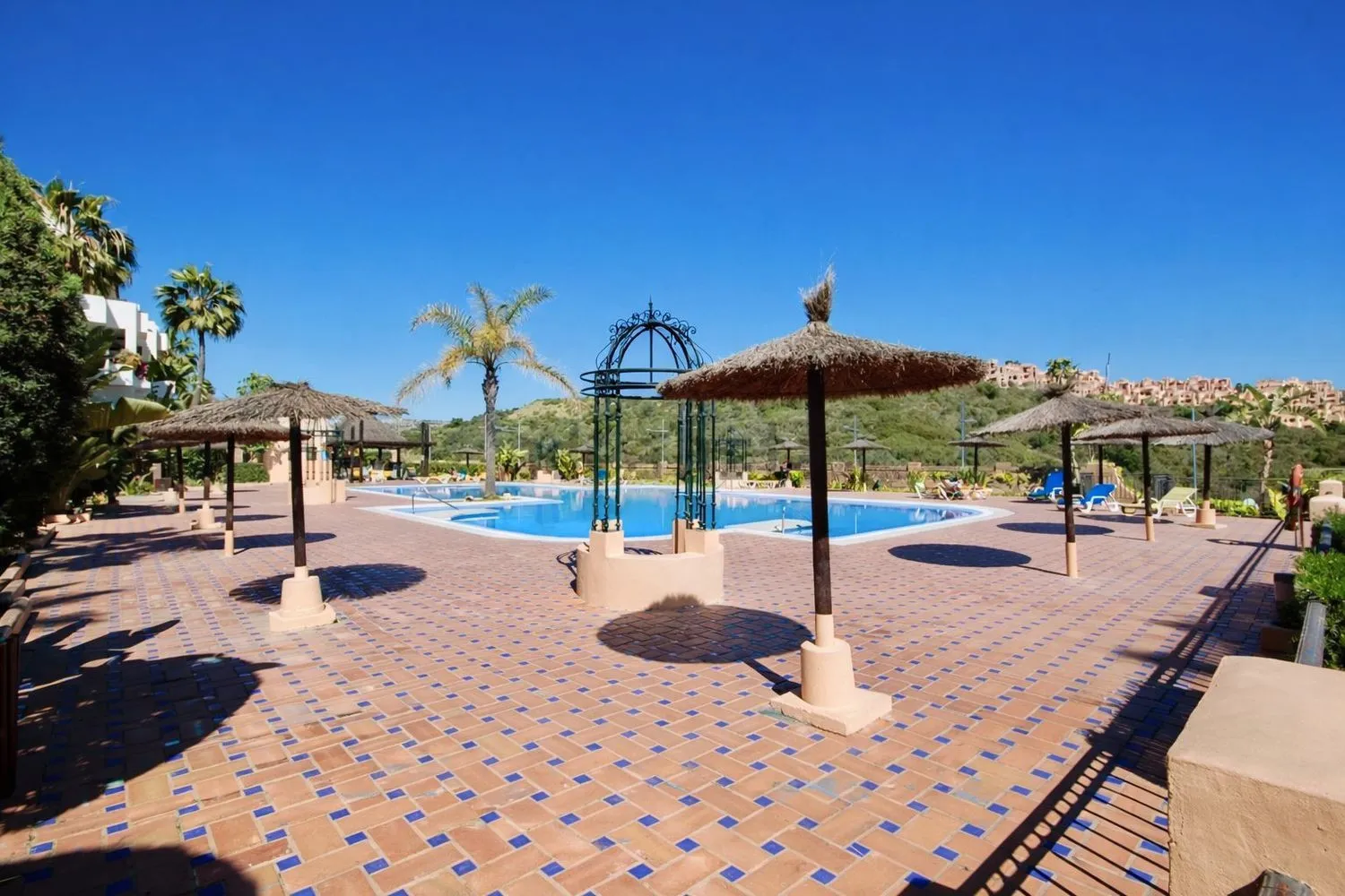 2 bedrooms flat for sale in La Duquesa