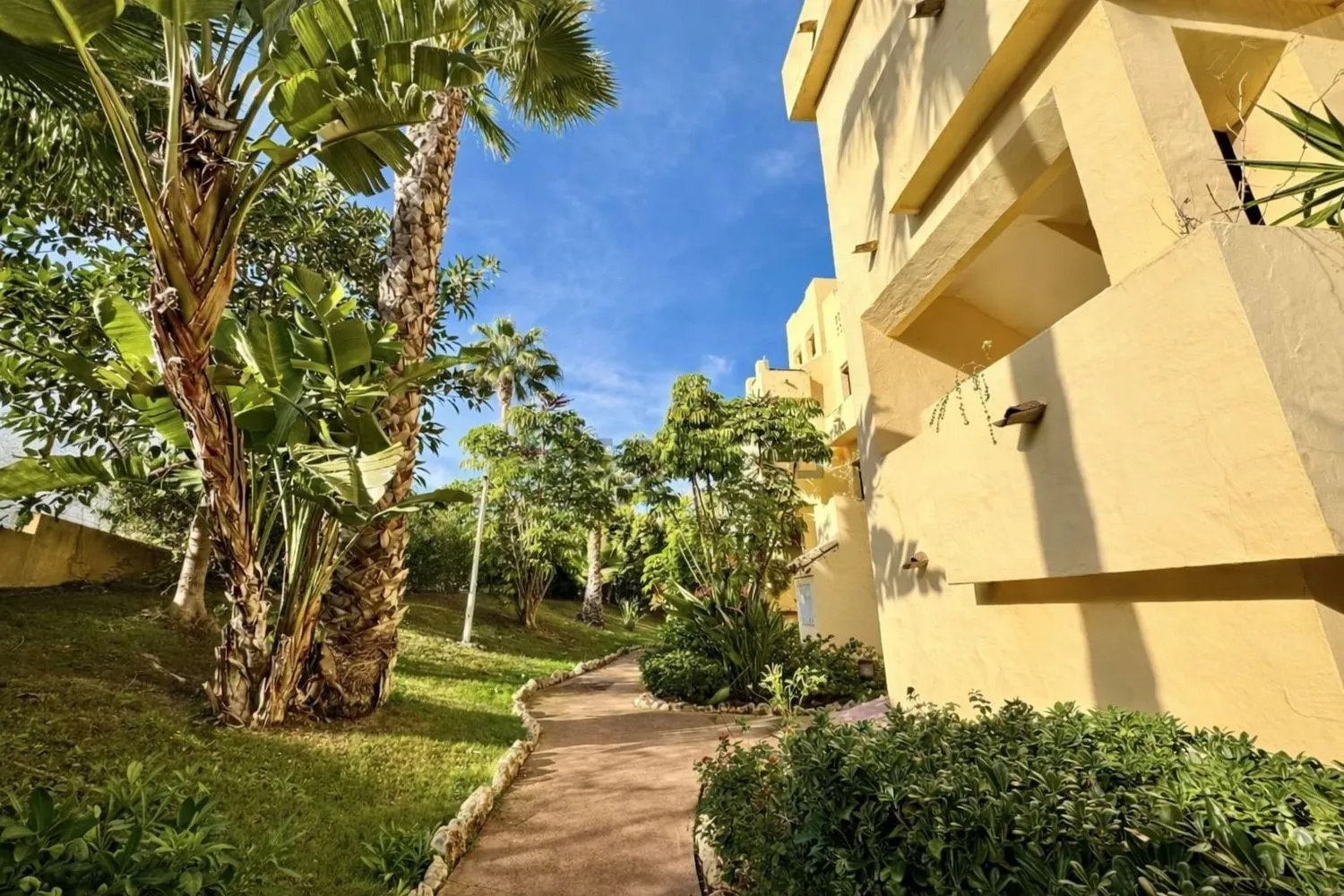 2 bedrooms flat for sale in La Duquesa