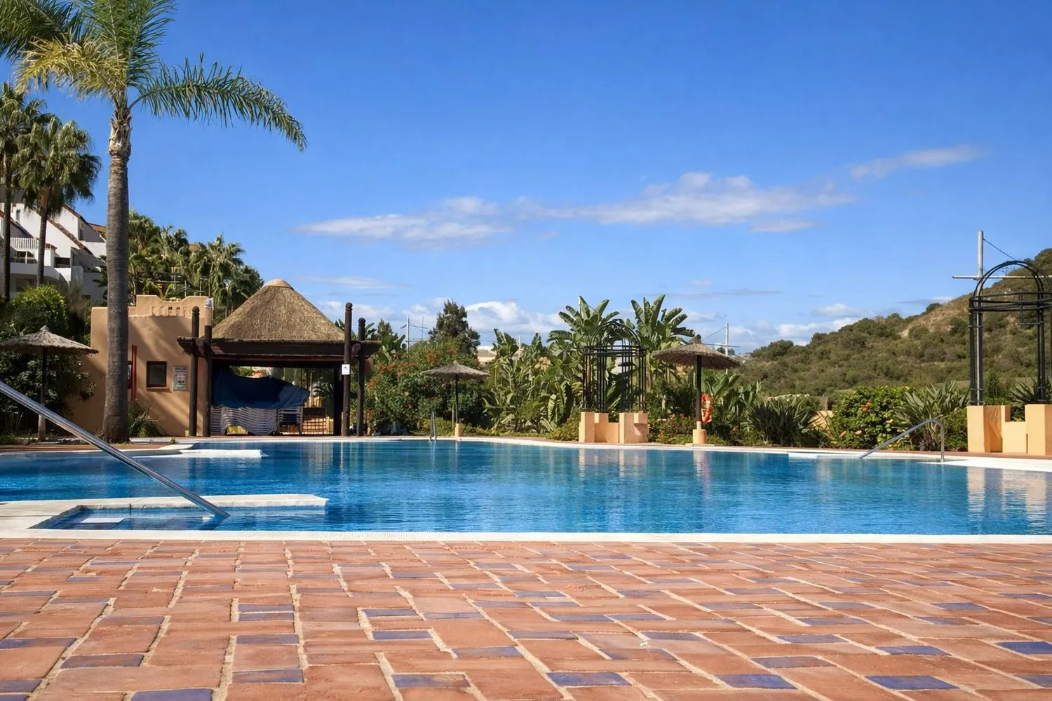 2 bedrooms flat for sale in La Duquesa