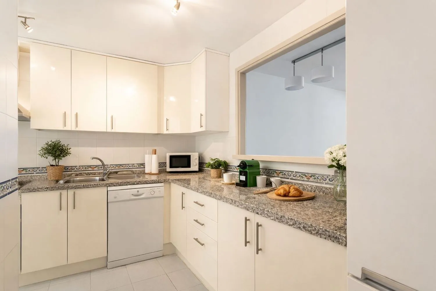 2 bedrooms flat for sale in La Duquesa