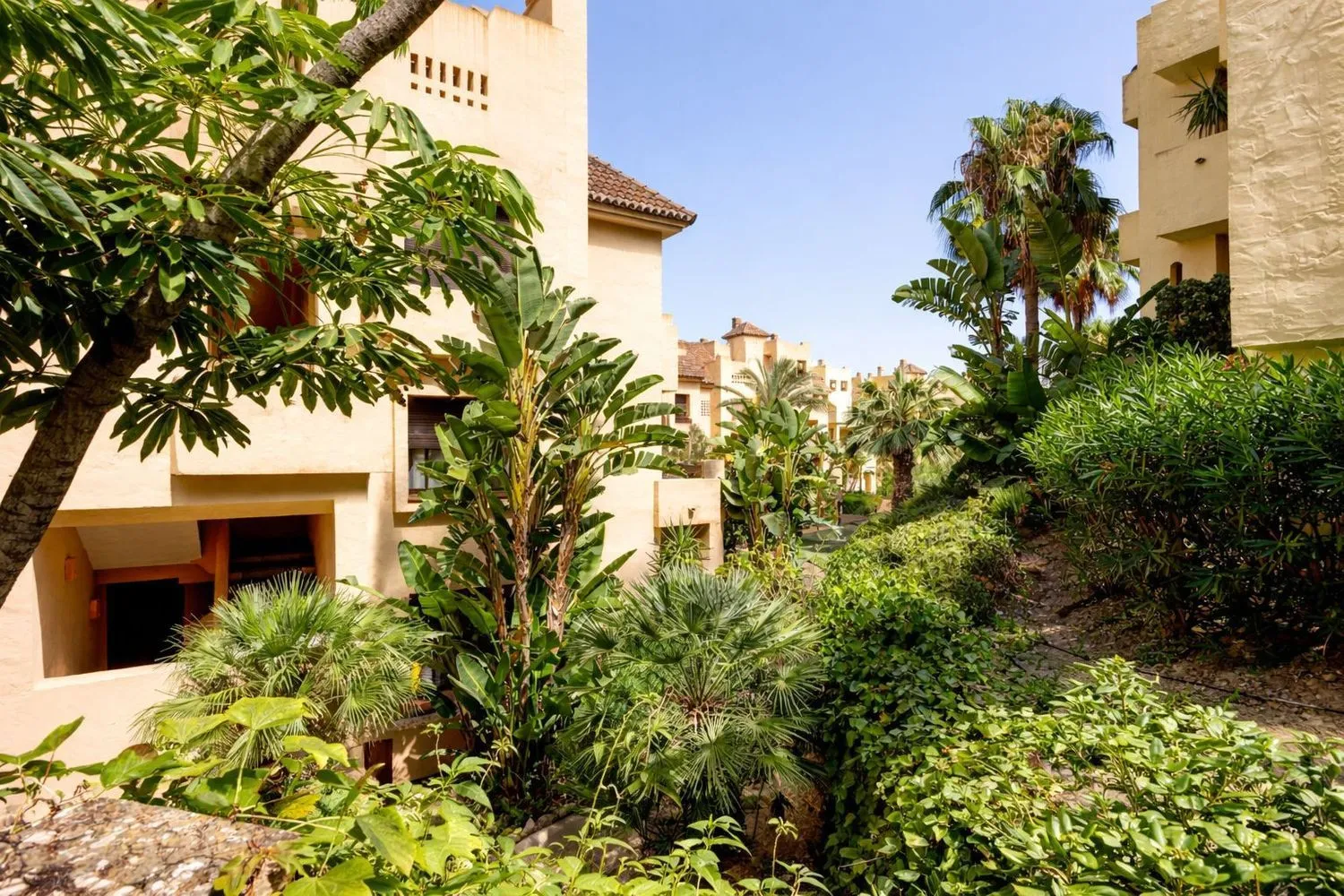 2 bedrooms flat for sale in La Duquesa