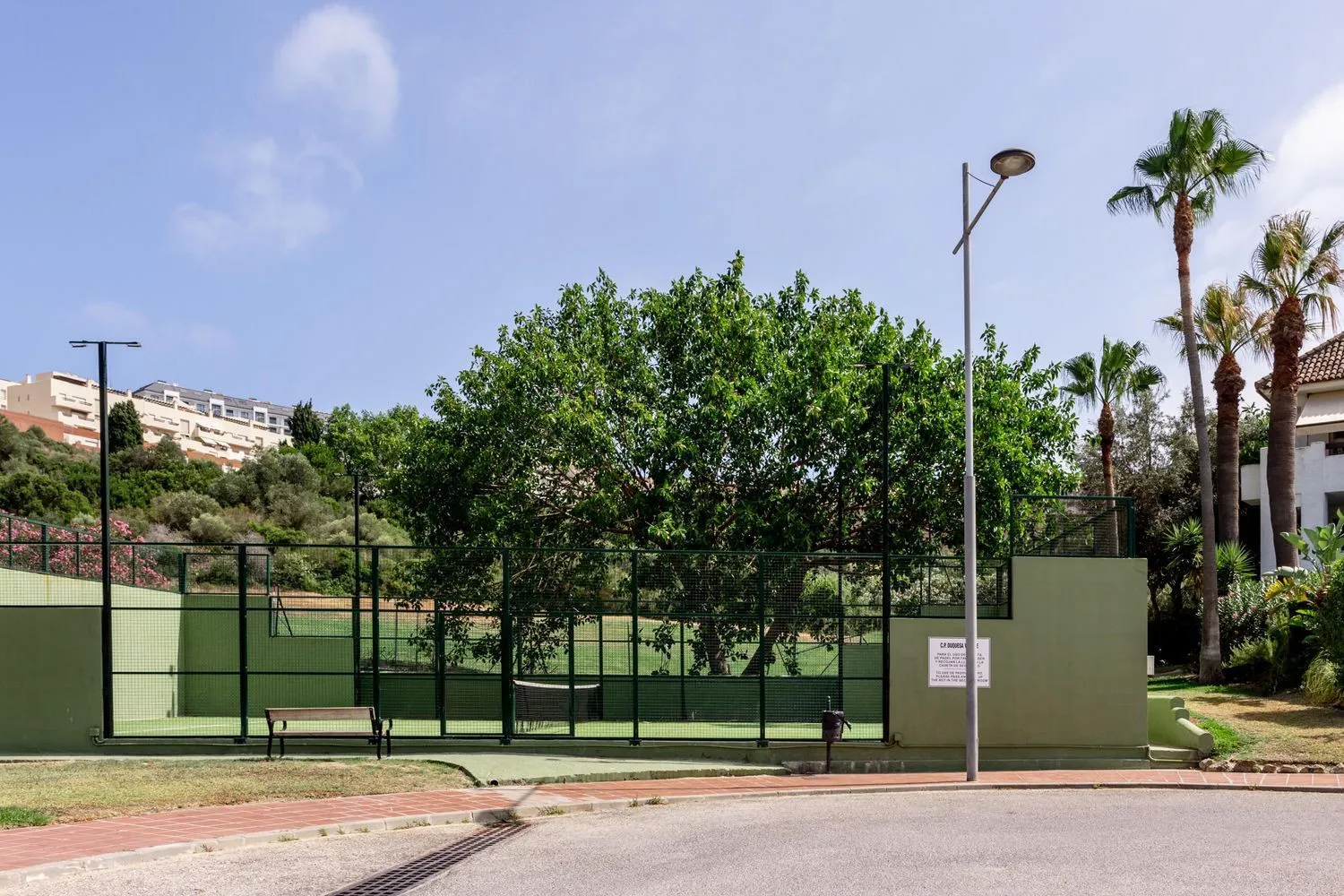 2 bedrooms flat for sale in La Duquesa