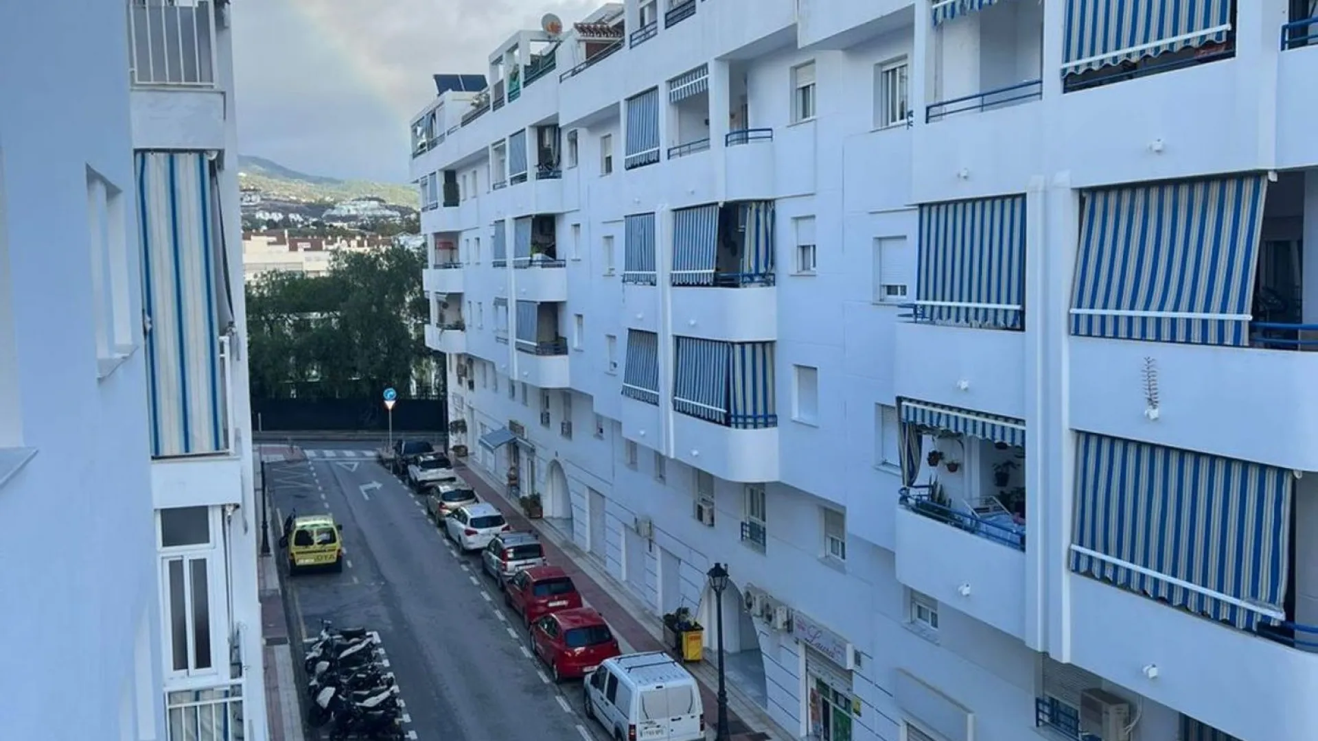 Flat for sale in San Pedro de Alcantara with 2 bedrooms