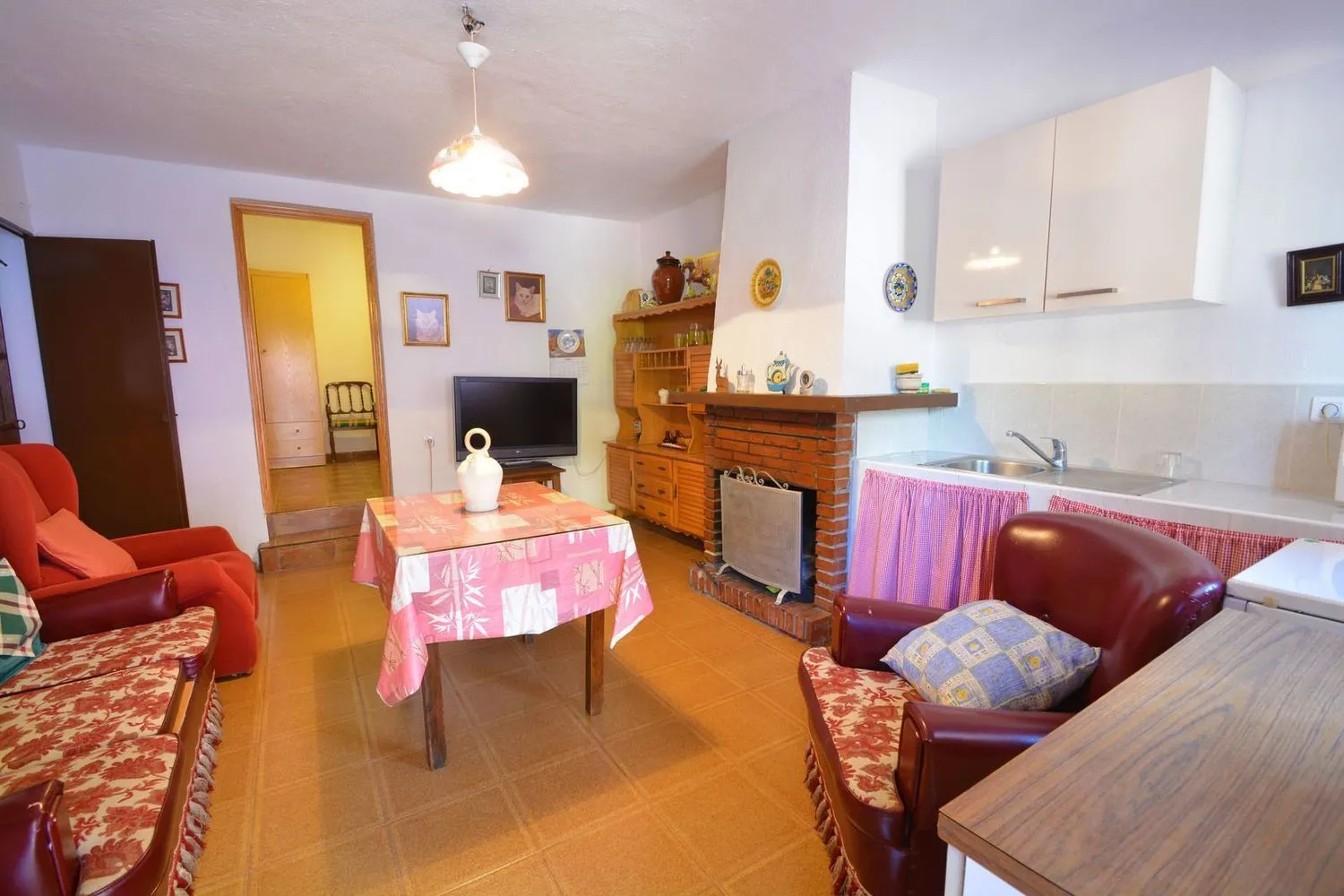 Country house for sale in Los Altos de los Monteros