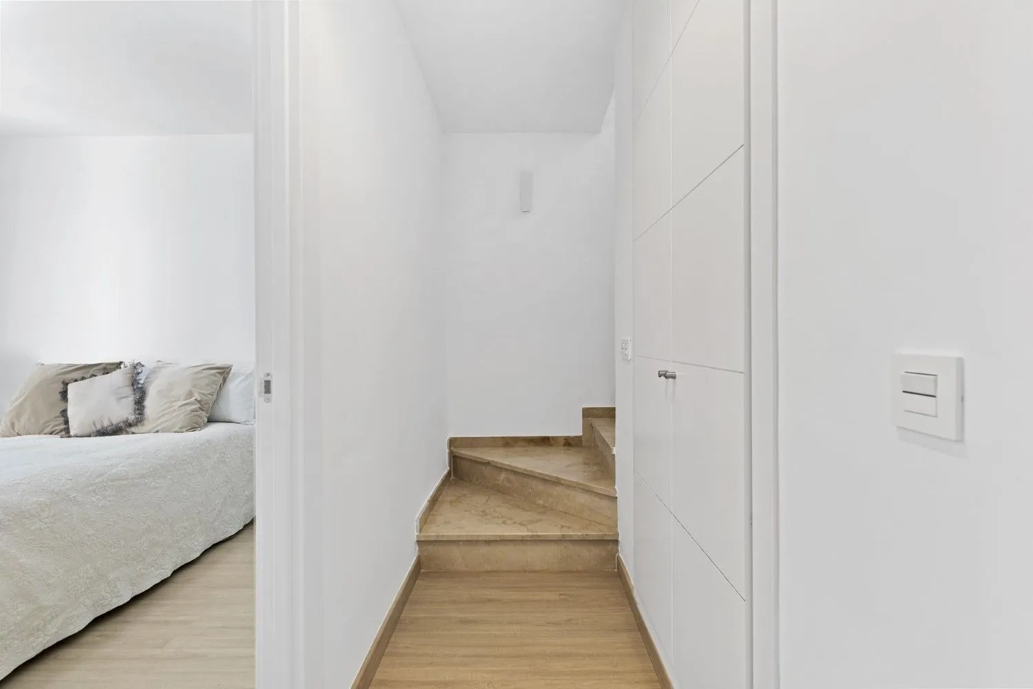 Sitio de Calahonda, casa de 2 dormitorios a la venta