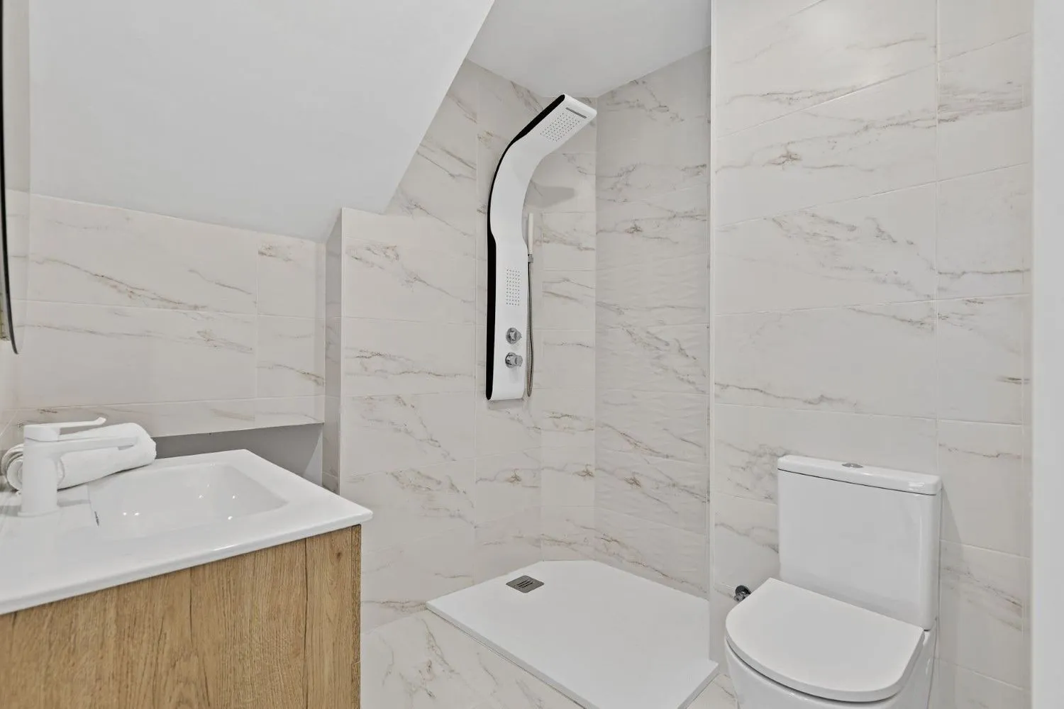 Sitio de Calahonda, casa de 2 dormitorios a la venta