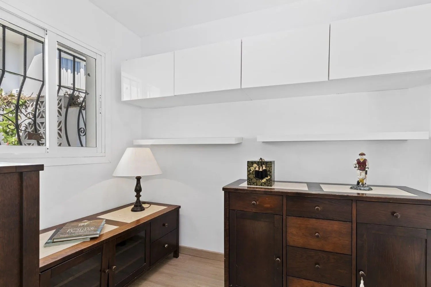 Sitio de Calahonda, casa de 2 dormitorios a la venta