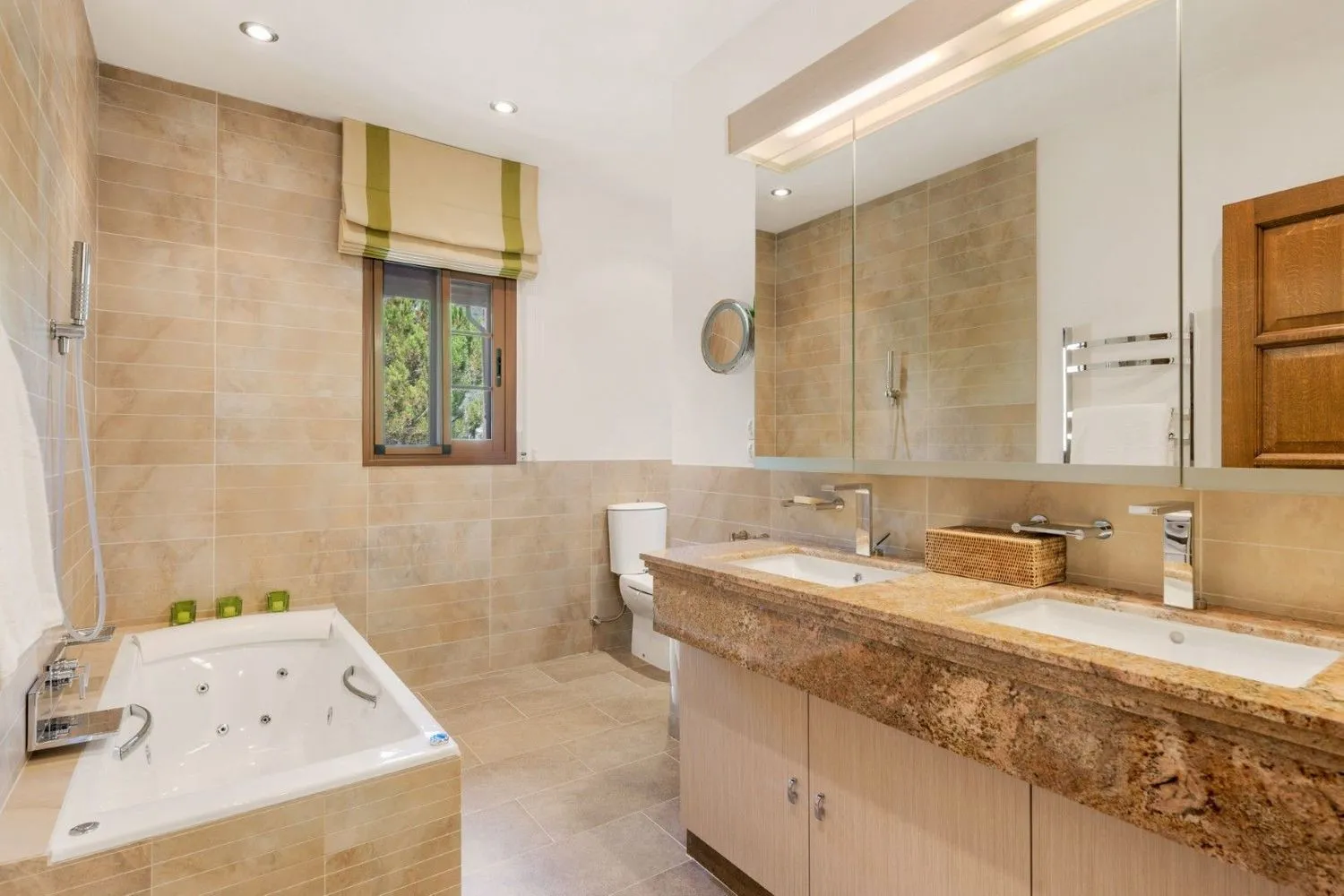 9 bedrooms Ojen house for sale