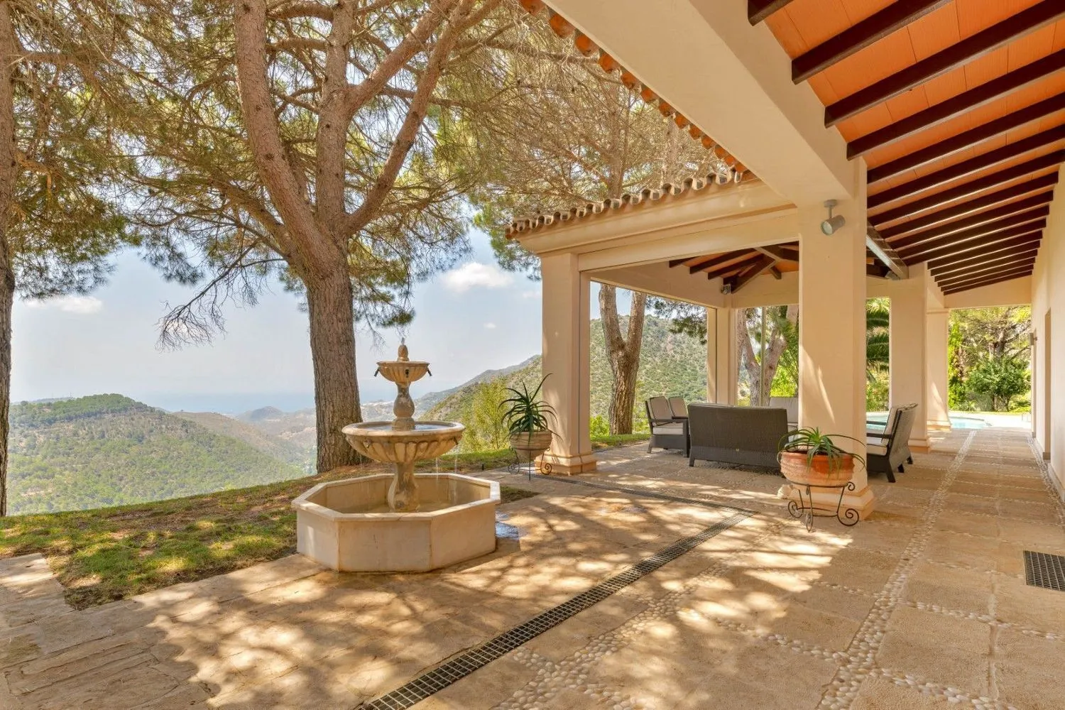 9 bedrooms Ojen house for sale