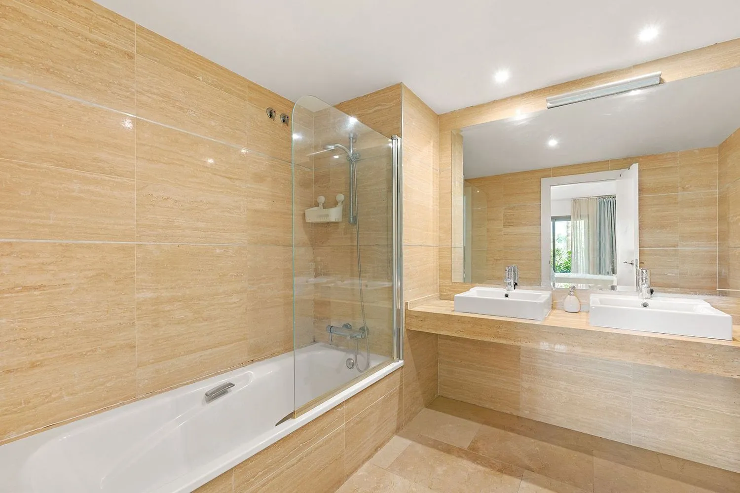 El Paraiso flat for sale