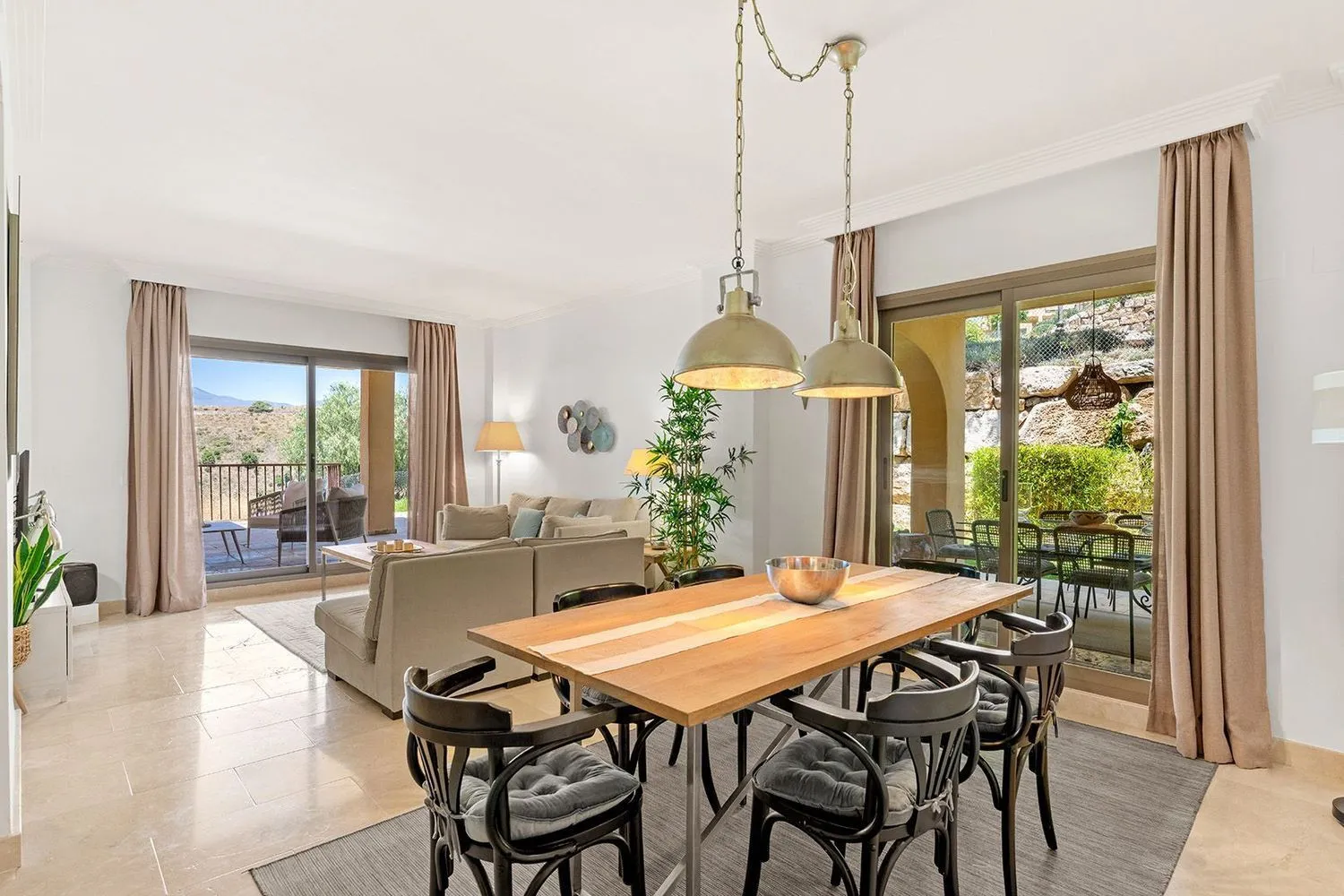 El Paraiso flat for sale