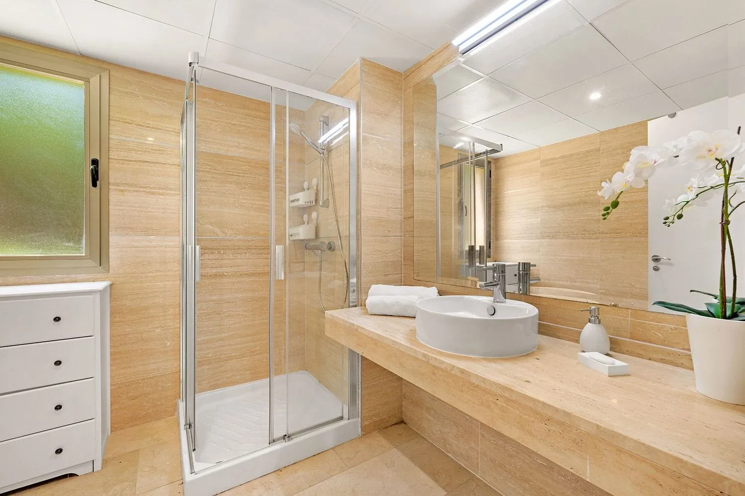 El Paraiso flat for sale