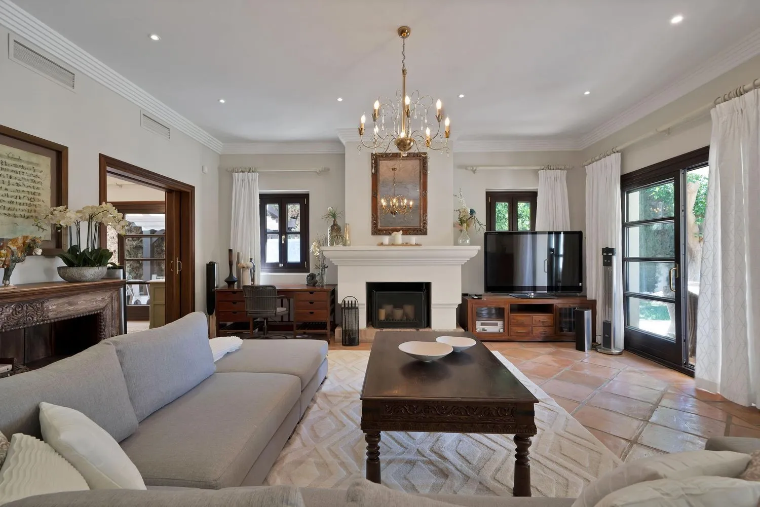 For sale house in Las Lomas del Marbella Club