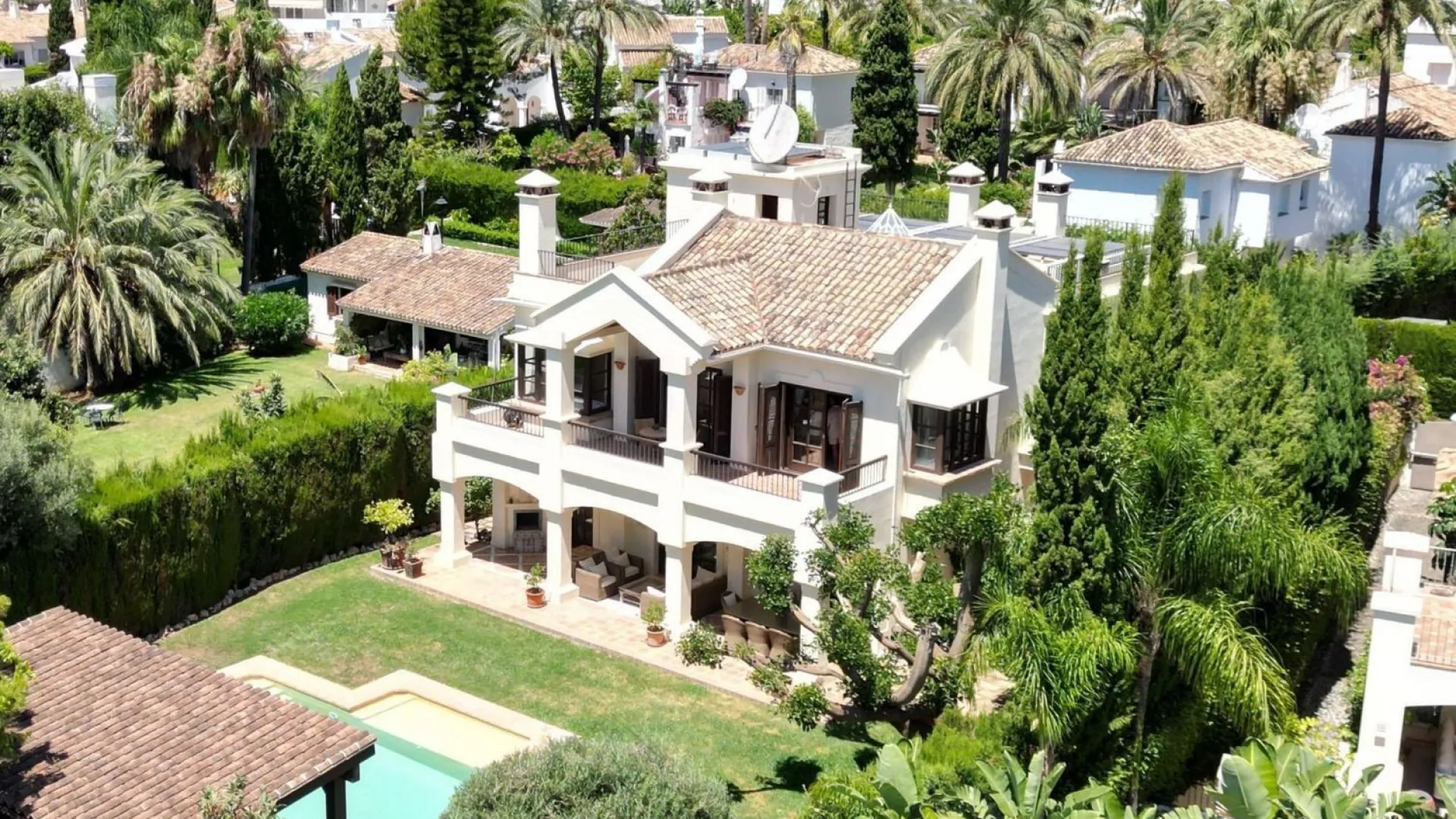 For sale house in Las Lomas del Marbella Club
