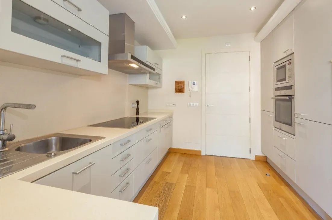 For sale apartment in New Golden Mile