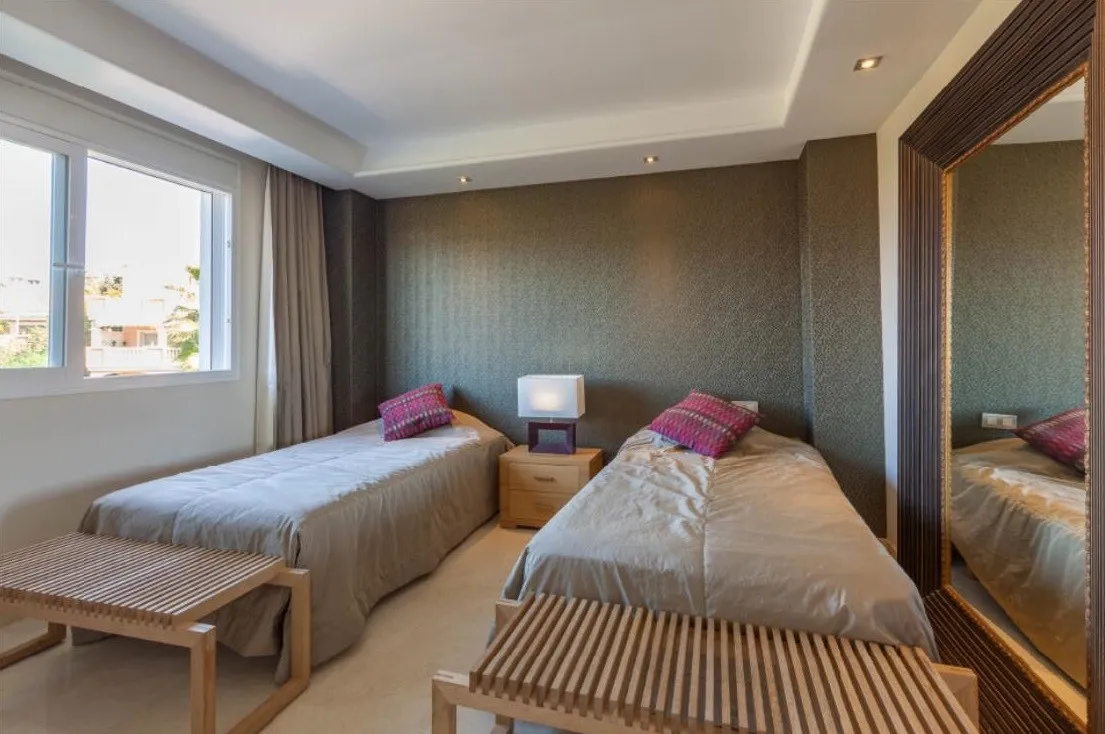 For sale apartment in New Golden Mile