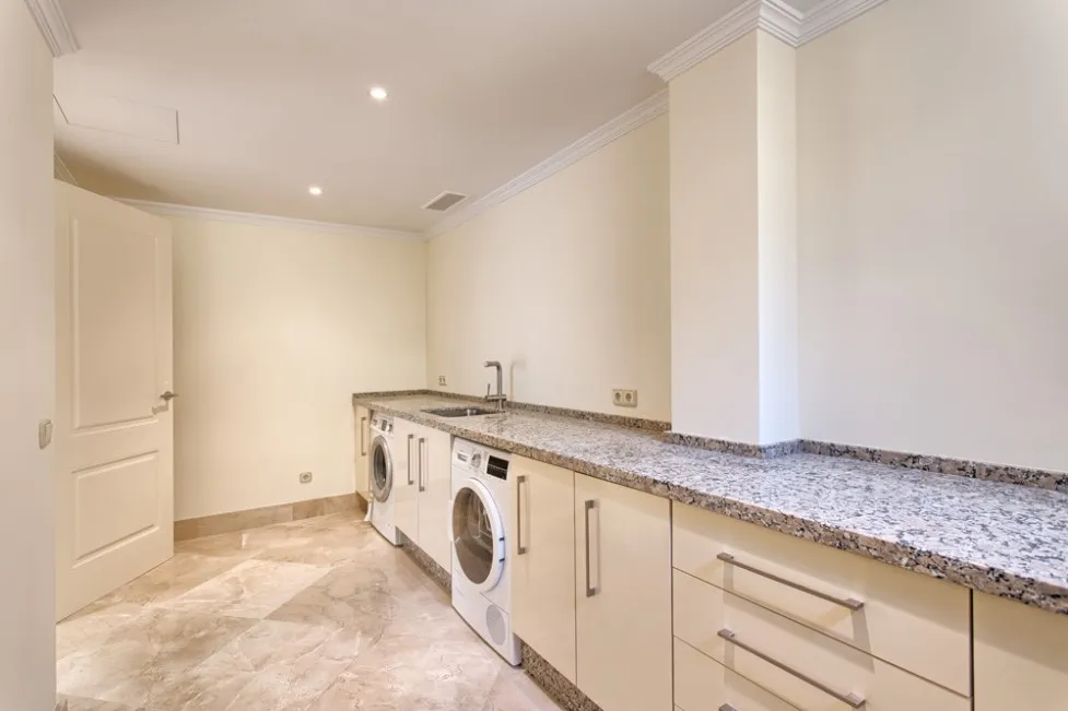 Ctra. De Ronda, villa en venta