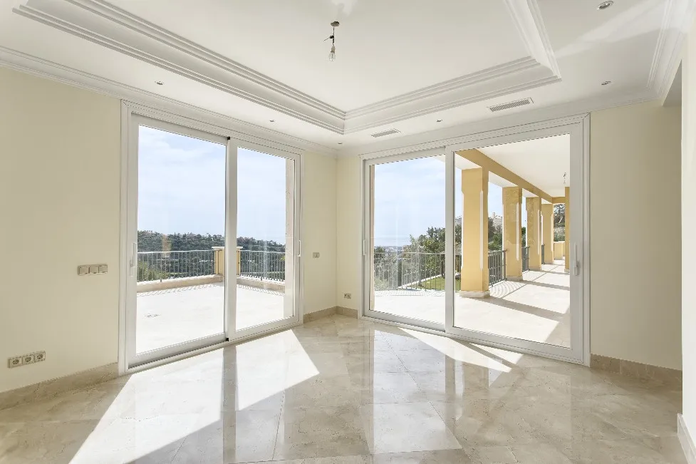 Ctra. De Ronda, villa en venta