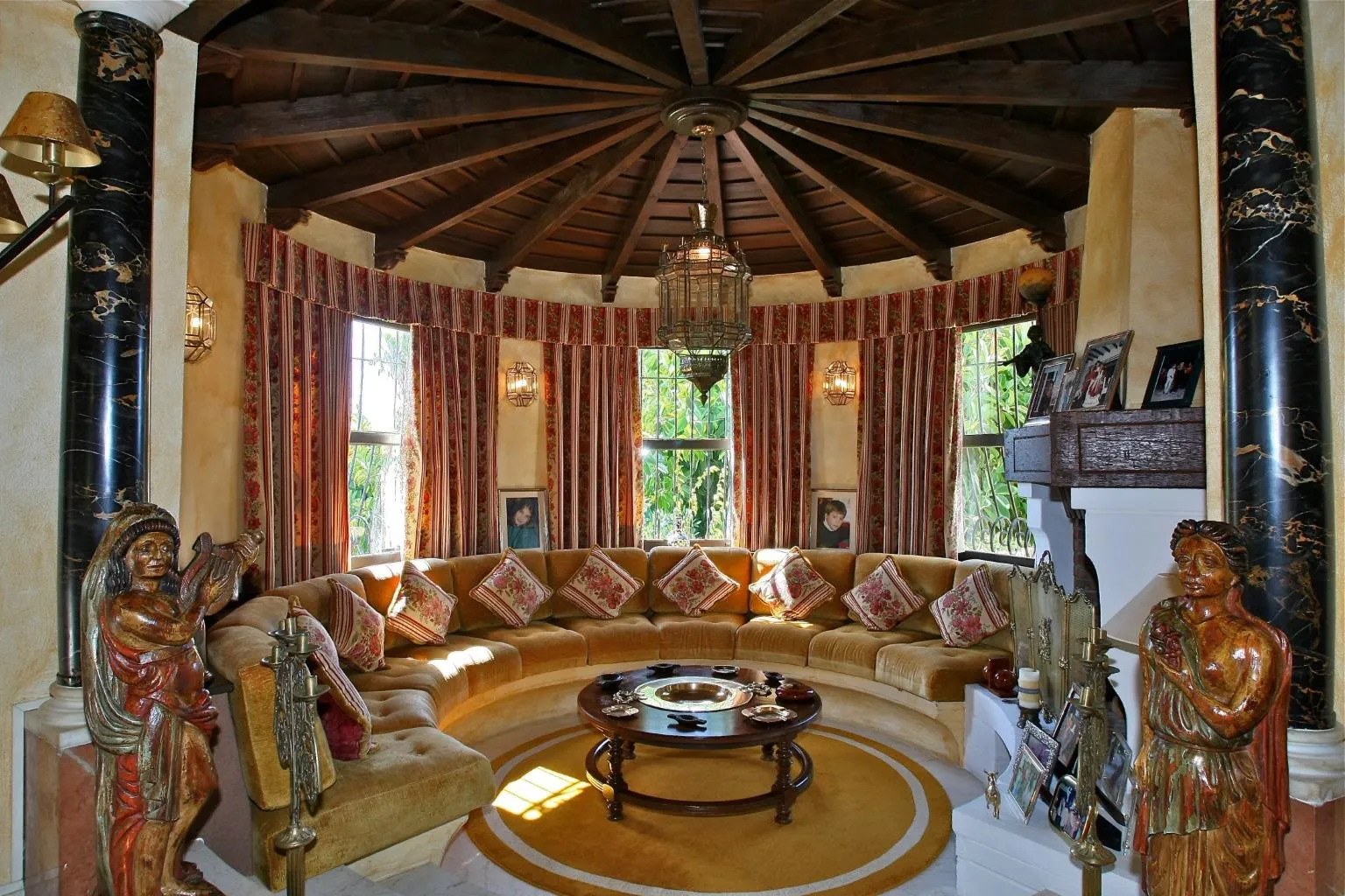 Mansion de 9 dormitorios en venta en New Golden Mile