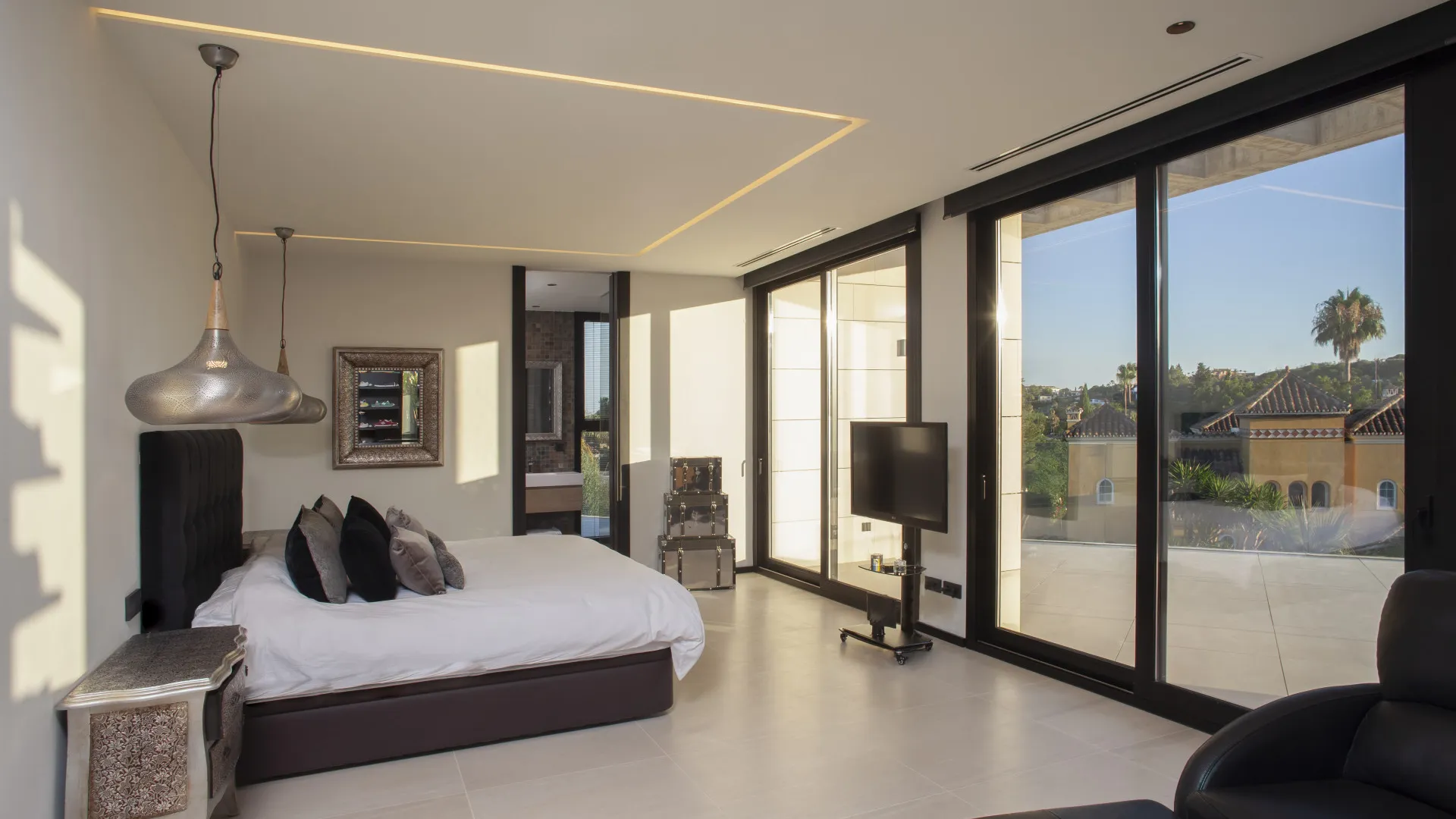 Comprar villa en Nueva Andalucia