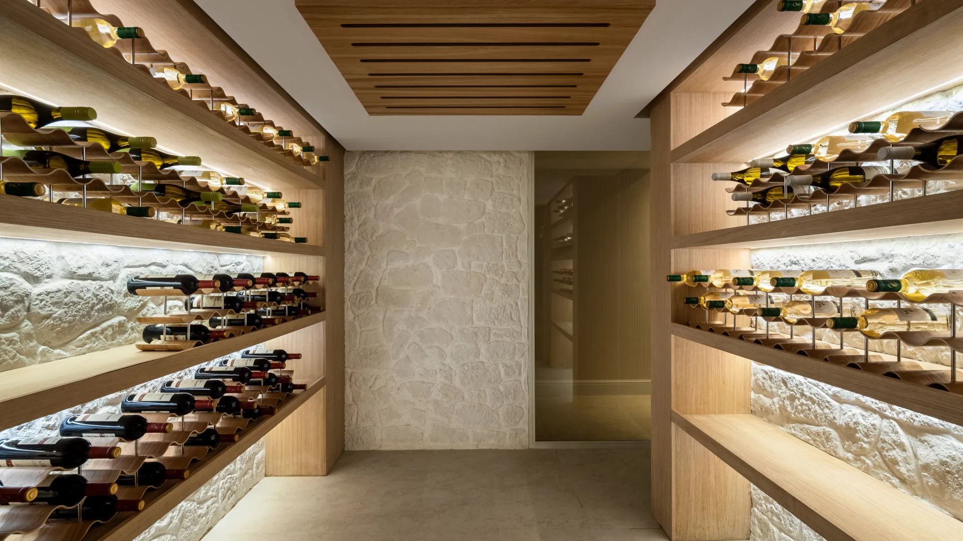 Villa en venta con 5 dormitorios en Nueva Andalucia