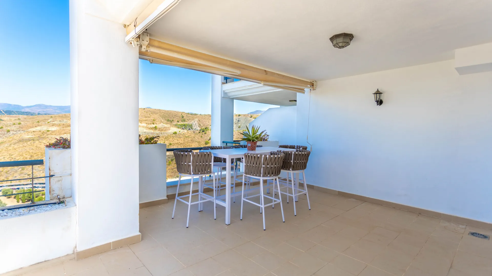 Buy New Golden Mile apartment