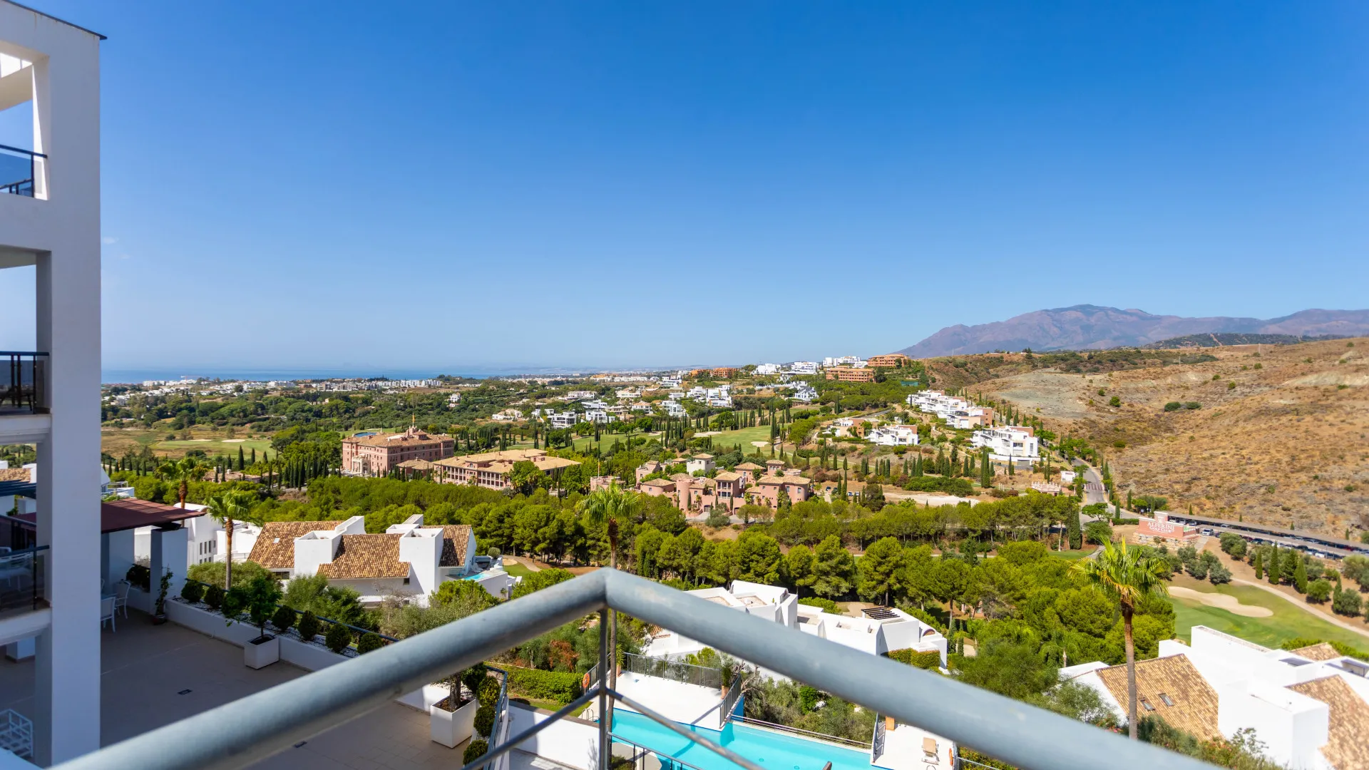 Buy New Golden Mile apartment