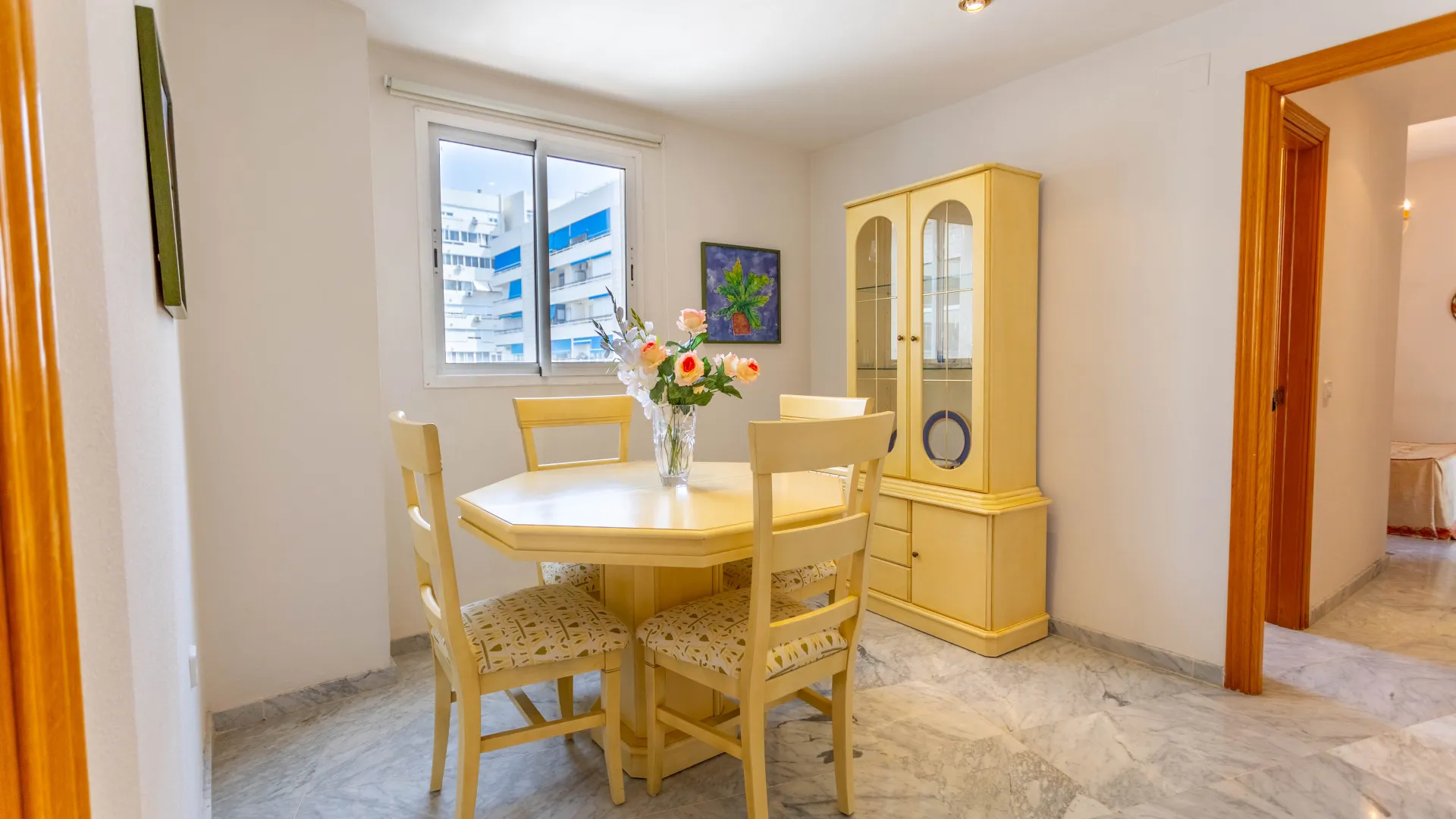 Buy apartment in Marbella Centro with 2 bedrooms