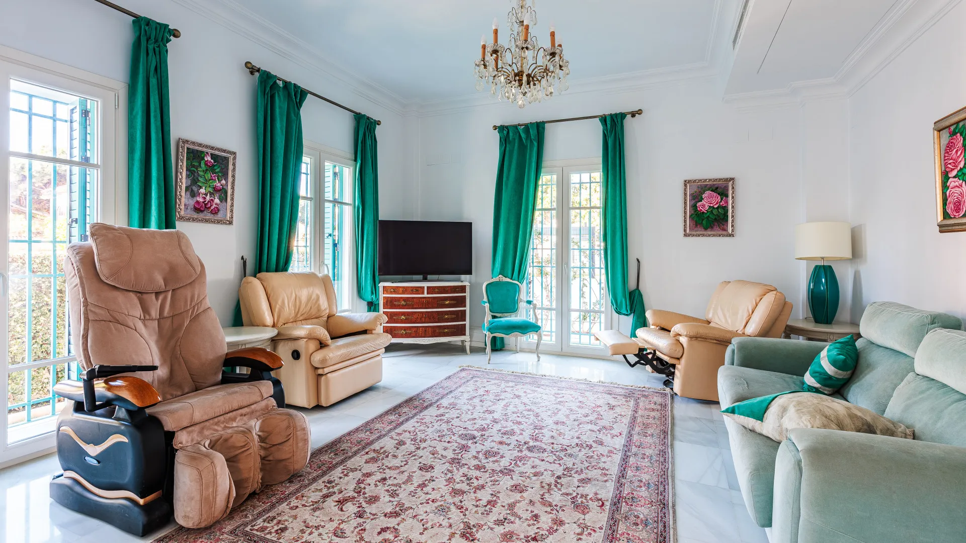 For sale villa in Marbella Centro