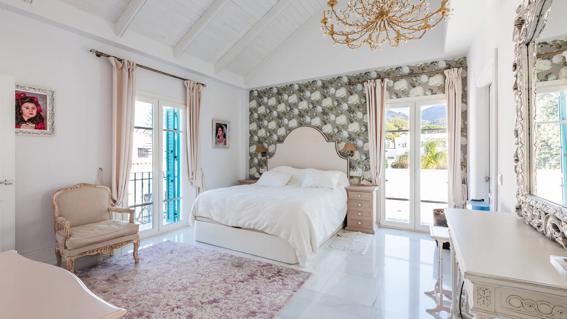 For sale villa in Marbella Centro