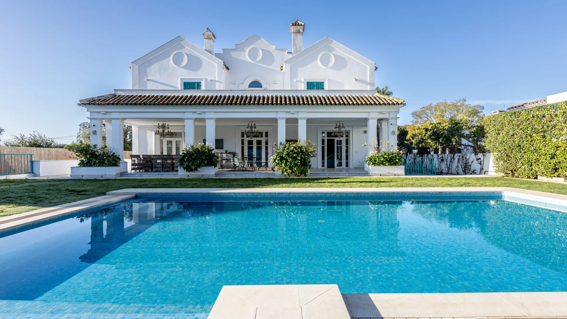 For sale villa in Marbella Centro