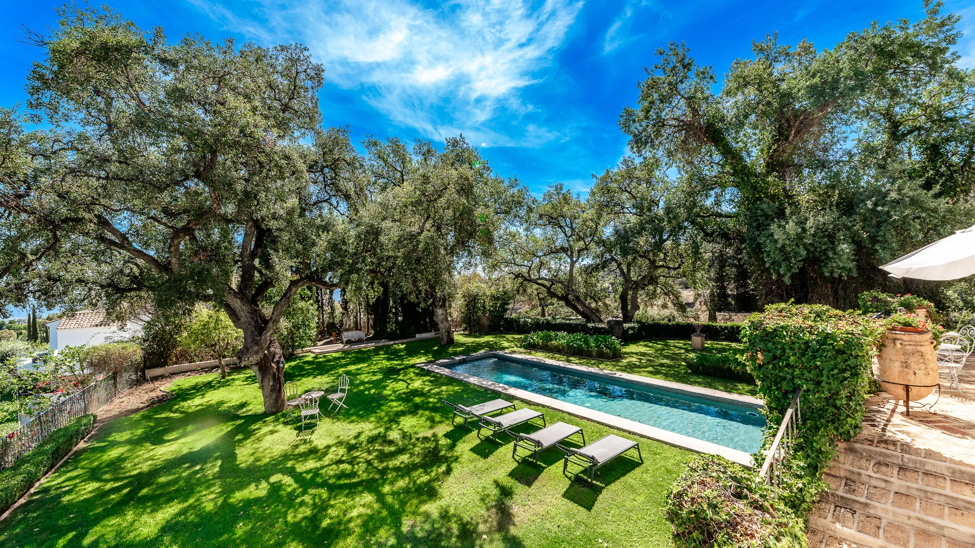 Villa for sale in Ctra. De Ronda