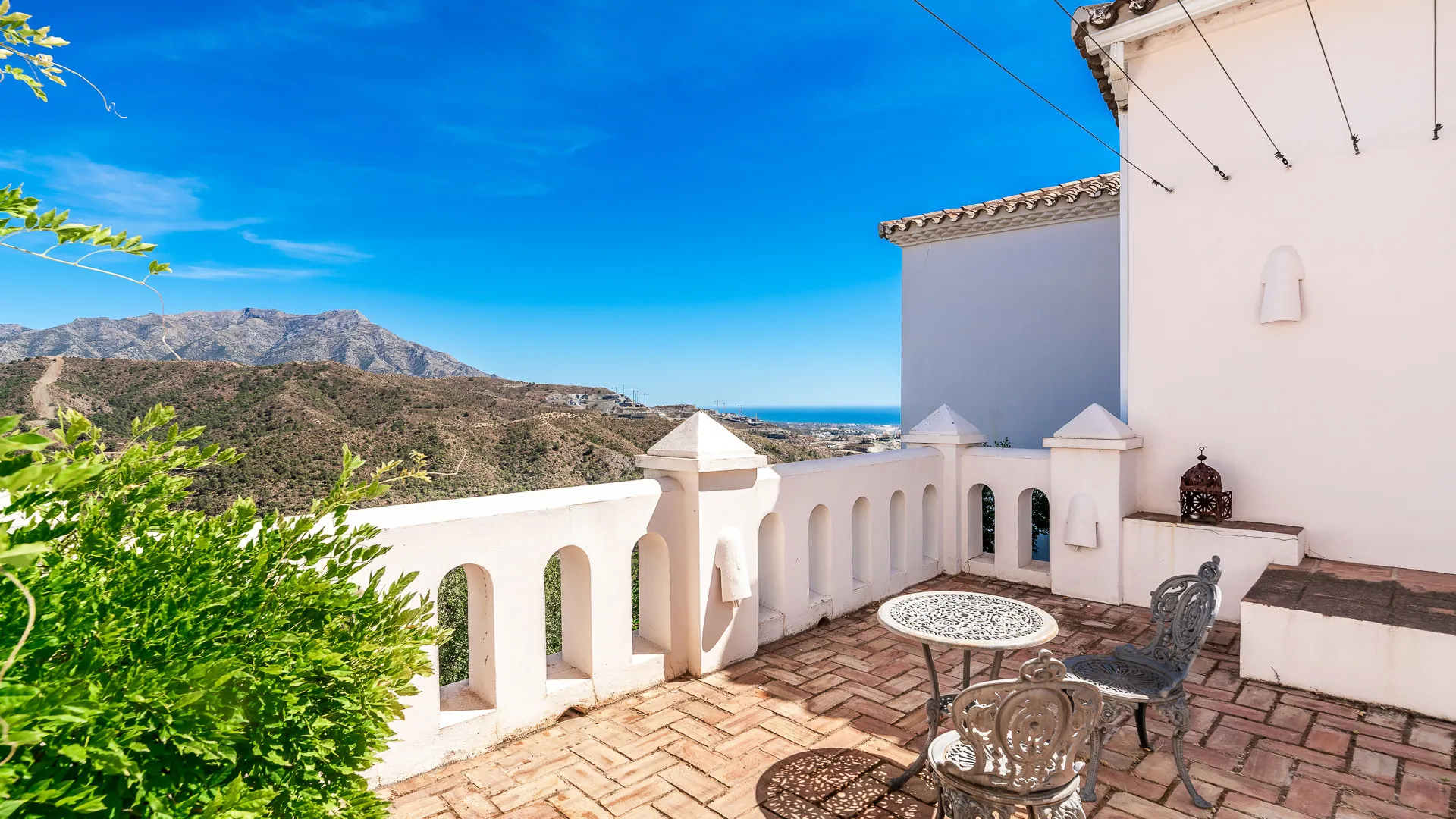 Villa for sale in Ctra. De Ronda