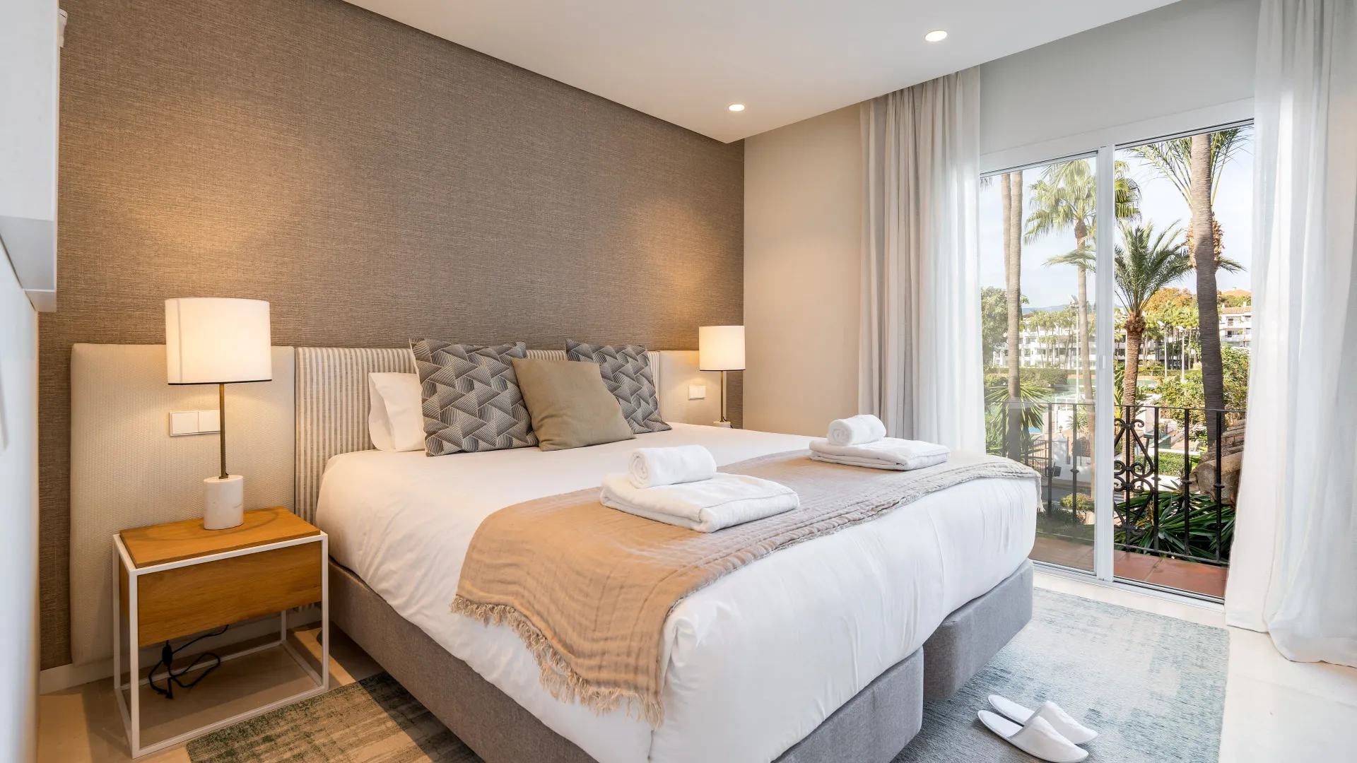 Marbella Golden Mile, atico duplex en venta