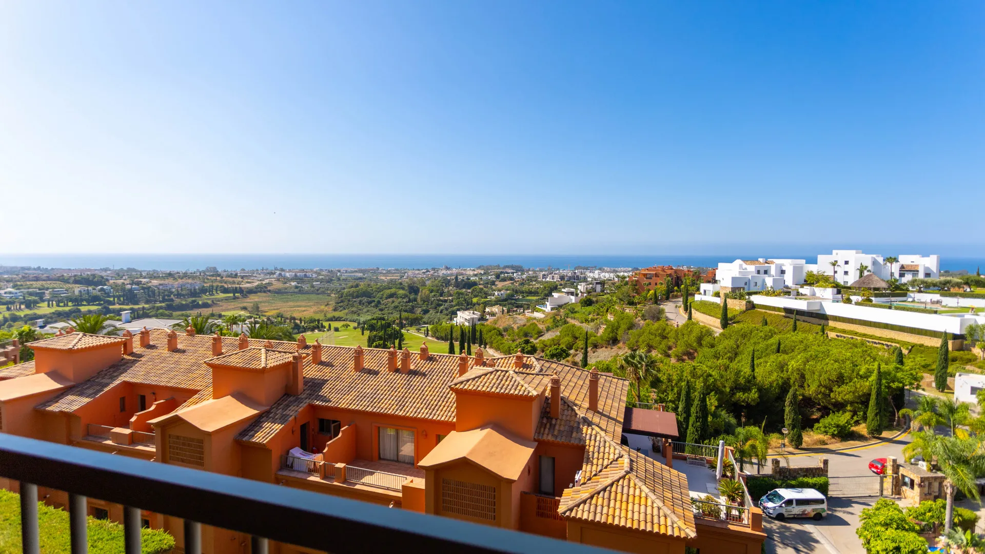 Apartment for sale in New Golden Mile